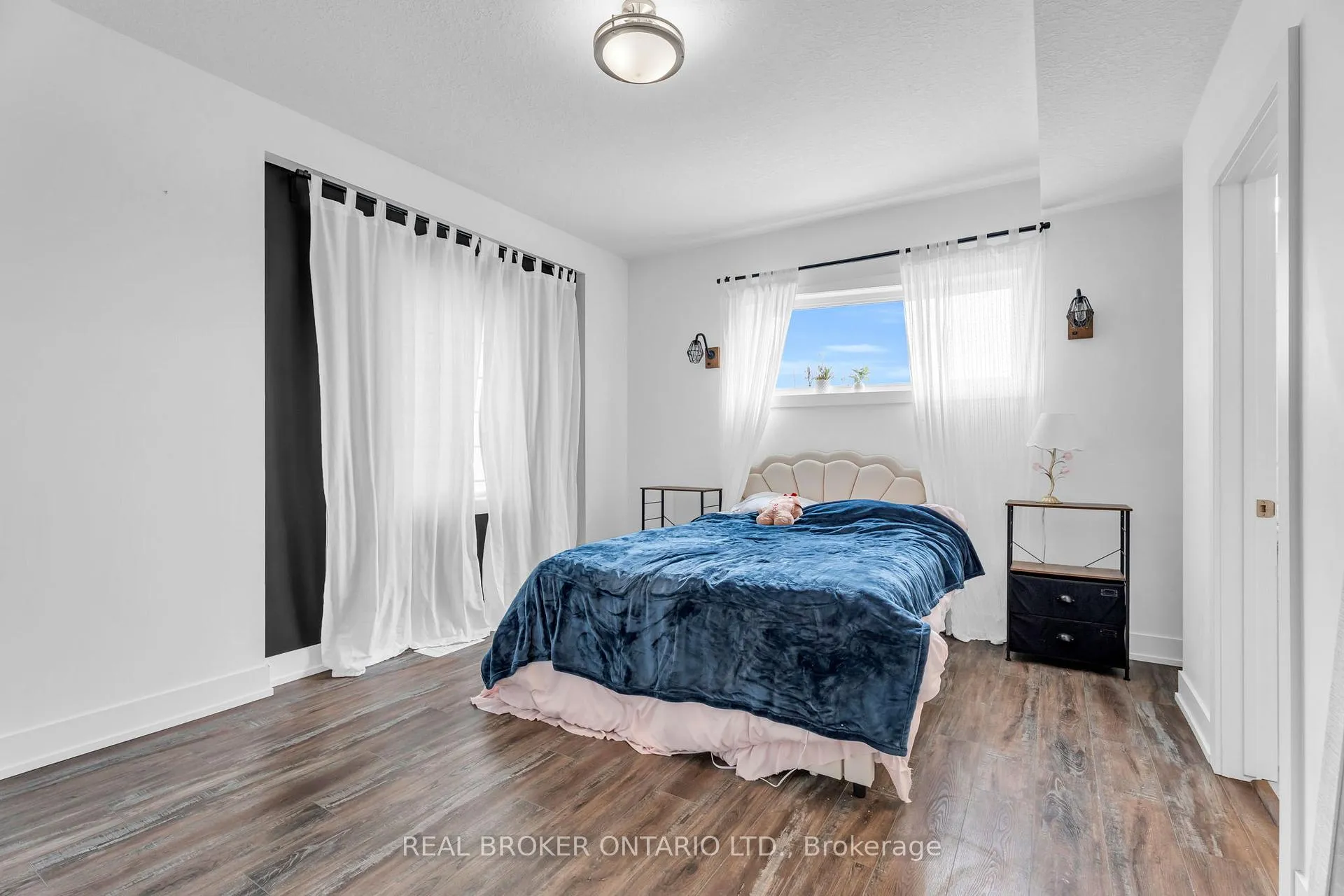 Photo 29 of Unit 311, 17 Centre Street, Orangeville — HOMEH