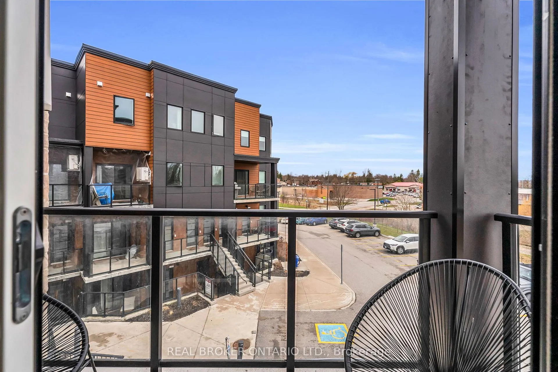 Photo 35 of Unit 311, 17 Centre Street, Orangeville — HOMEH