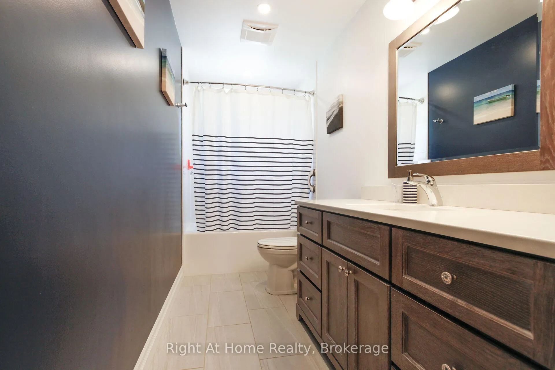 Photo 25 of 367 Golf Club Road, Hamilton, Rural Glanbrook — HOMEH