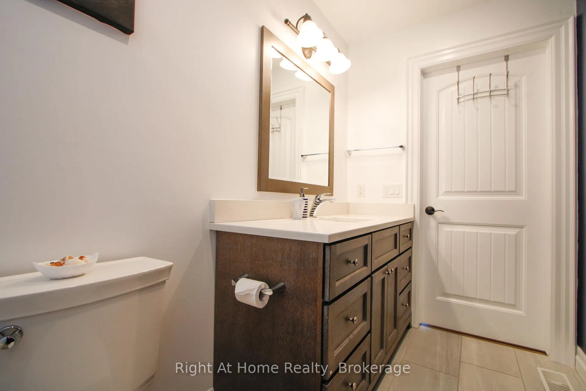 Photo 26 of 367 Golf Club Road, Hamilton, Rural Glanbrook — HOMEH