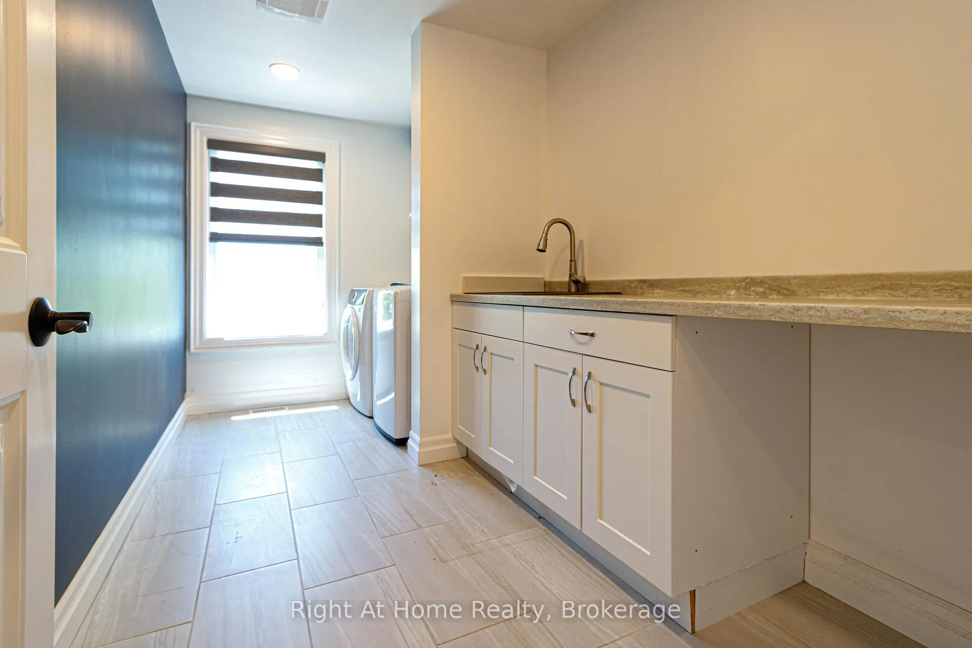 Photo 27 of 367 Golf Club Road, Hamilton, Rural Glanbrook — HOMEH