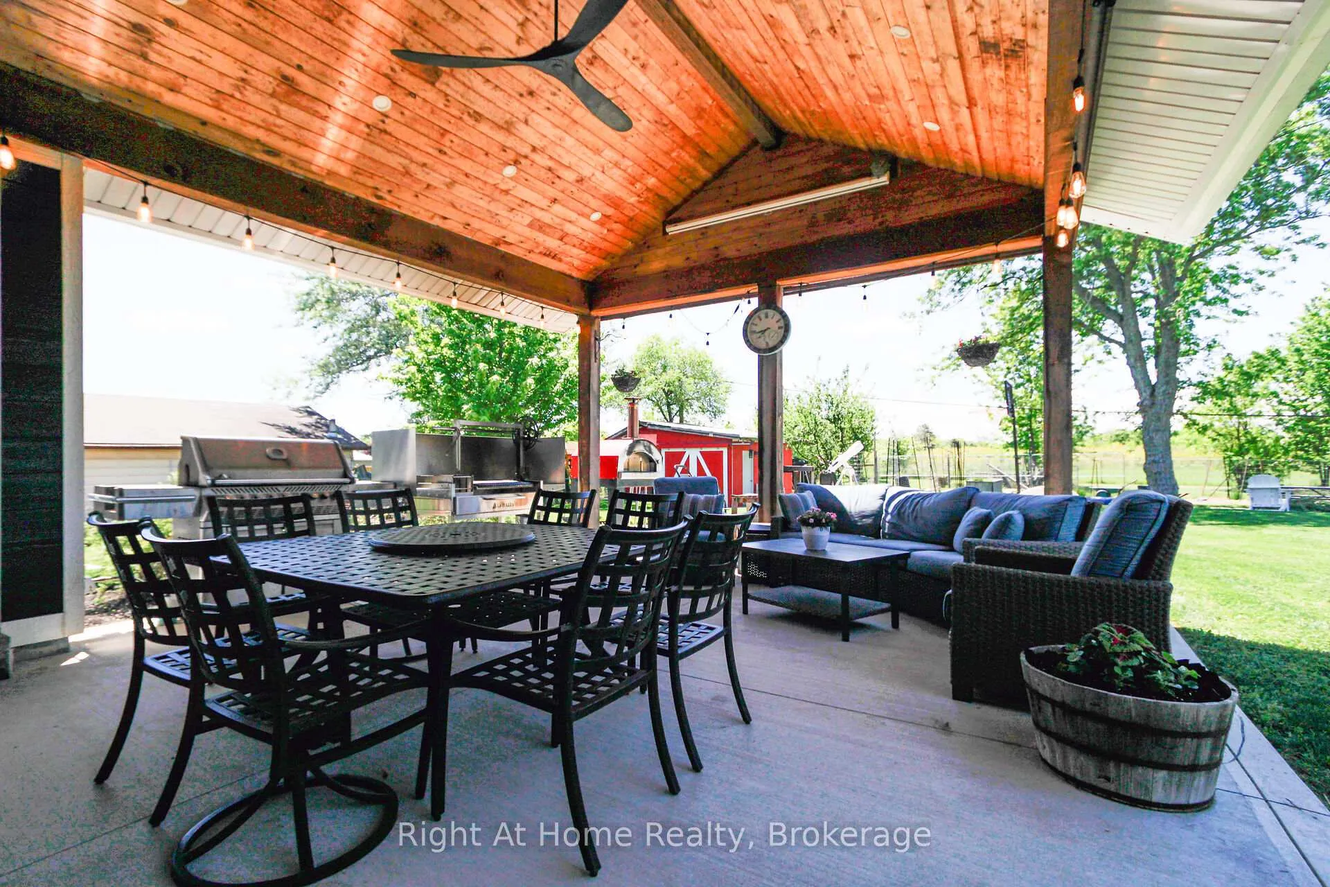 Photo 44 of 367 Golf Club Road, Hamilton, Rural Glanbrook — HOMEH