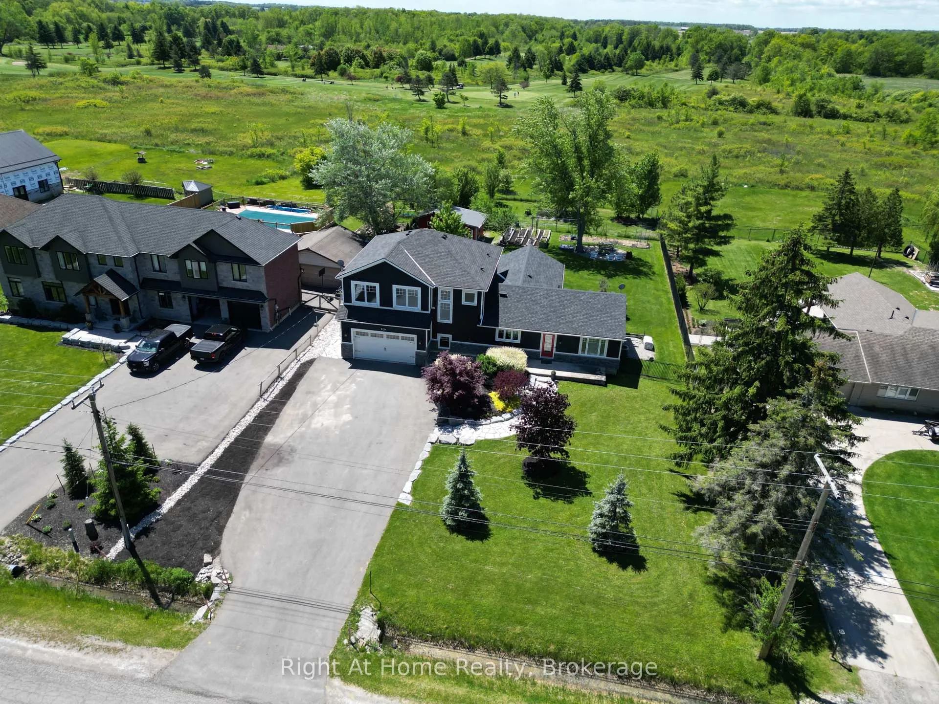 Photo 40 of 367 Golf Club Road, Hamilton, Rural Glanbrook — HOMEH