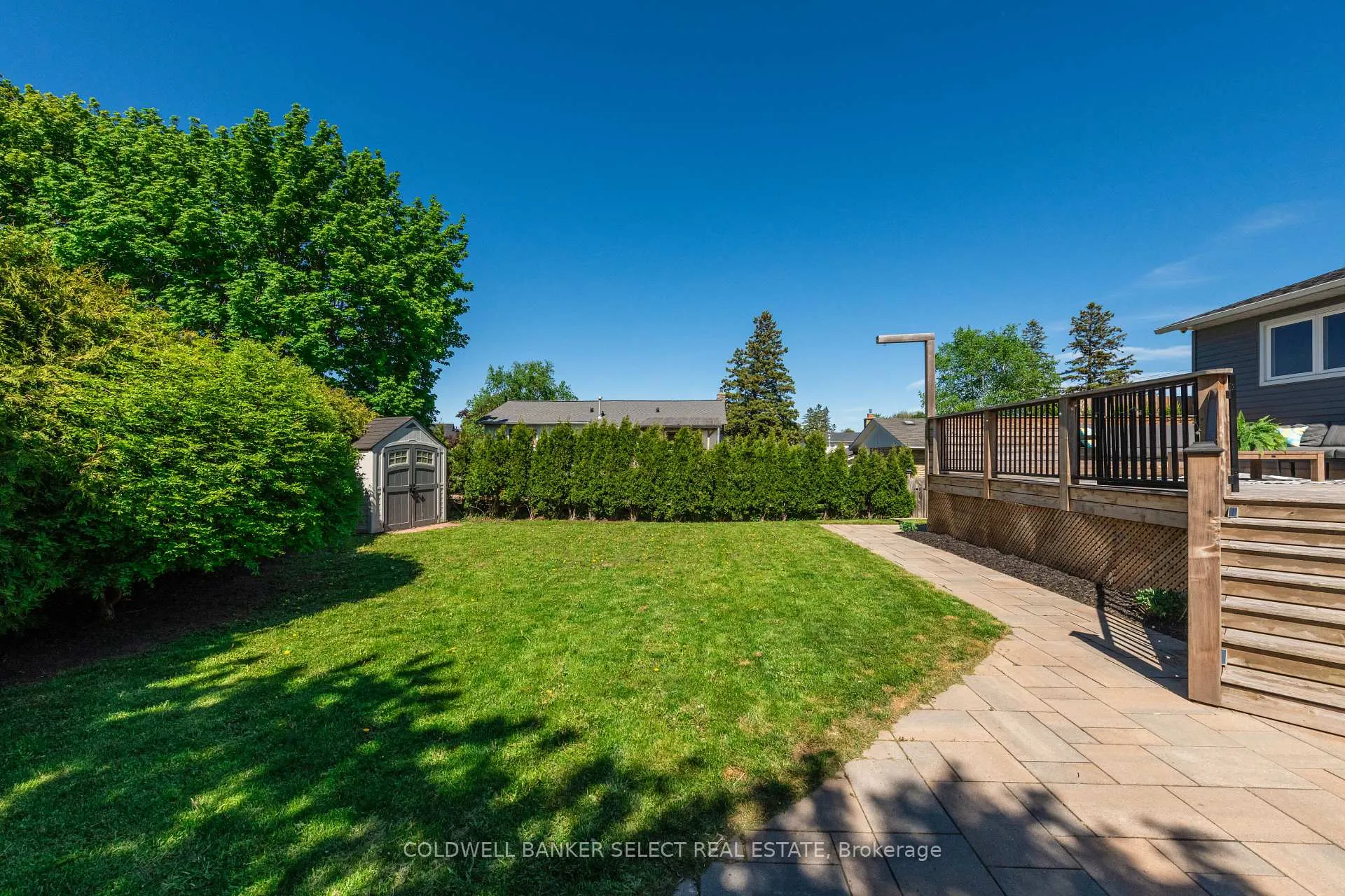 Photo 35 of 149 Ellwood Drive W, Caledon, Bolton West — HOMEH