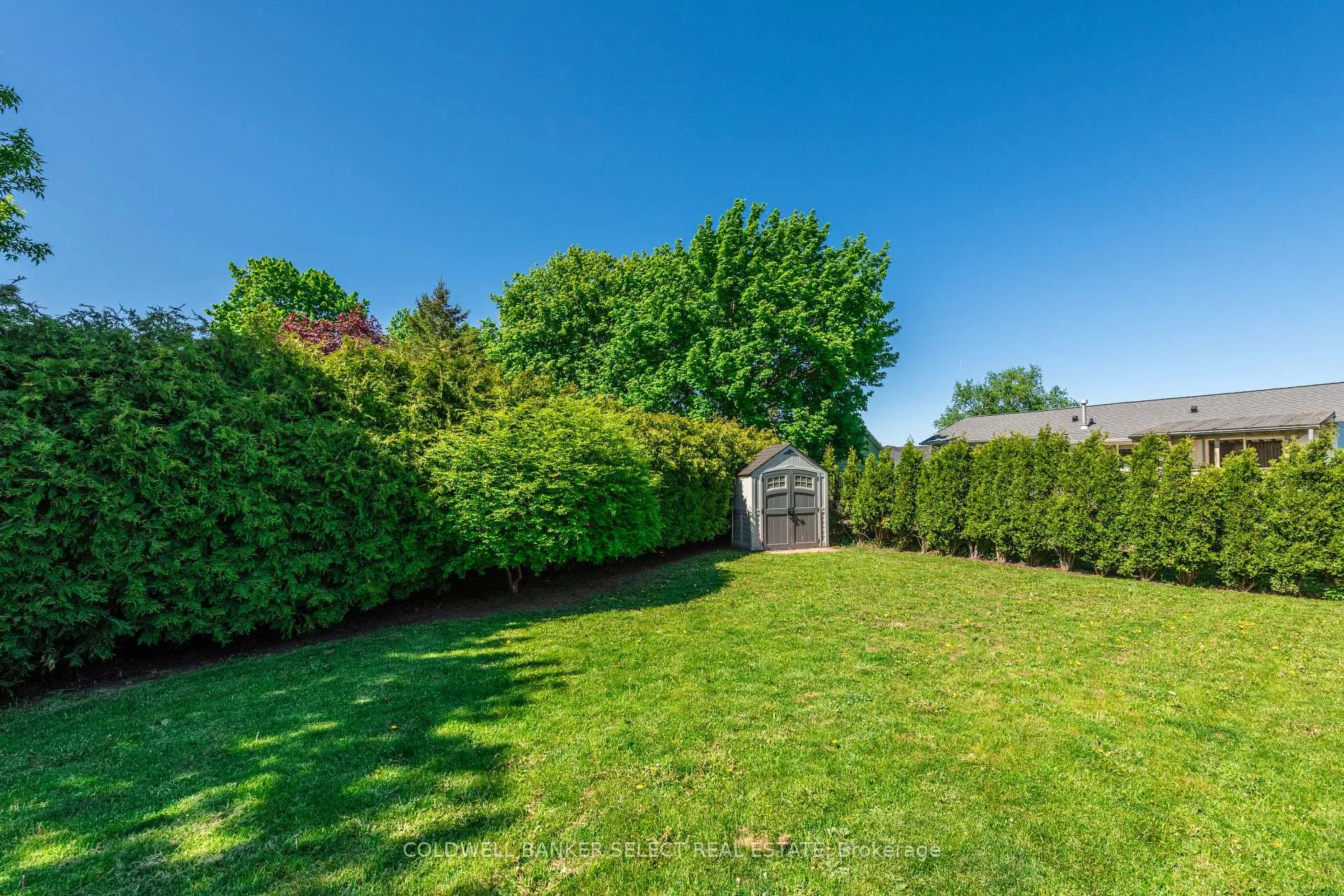 Photo 36 of 149 Ellwood Drive W, Caledon, Bolton West — HOMEH