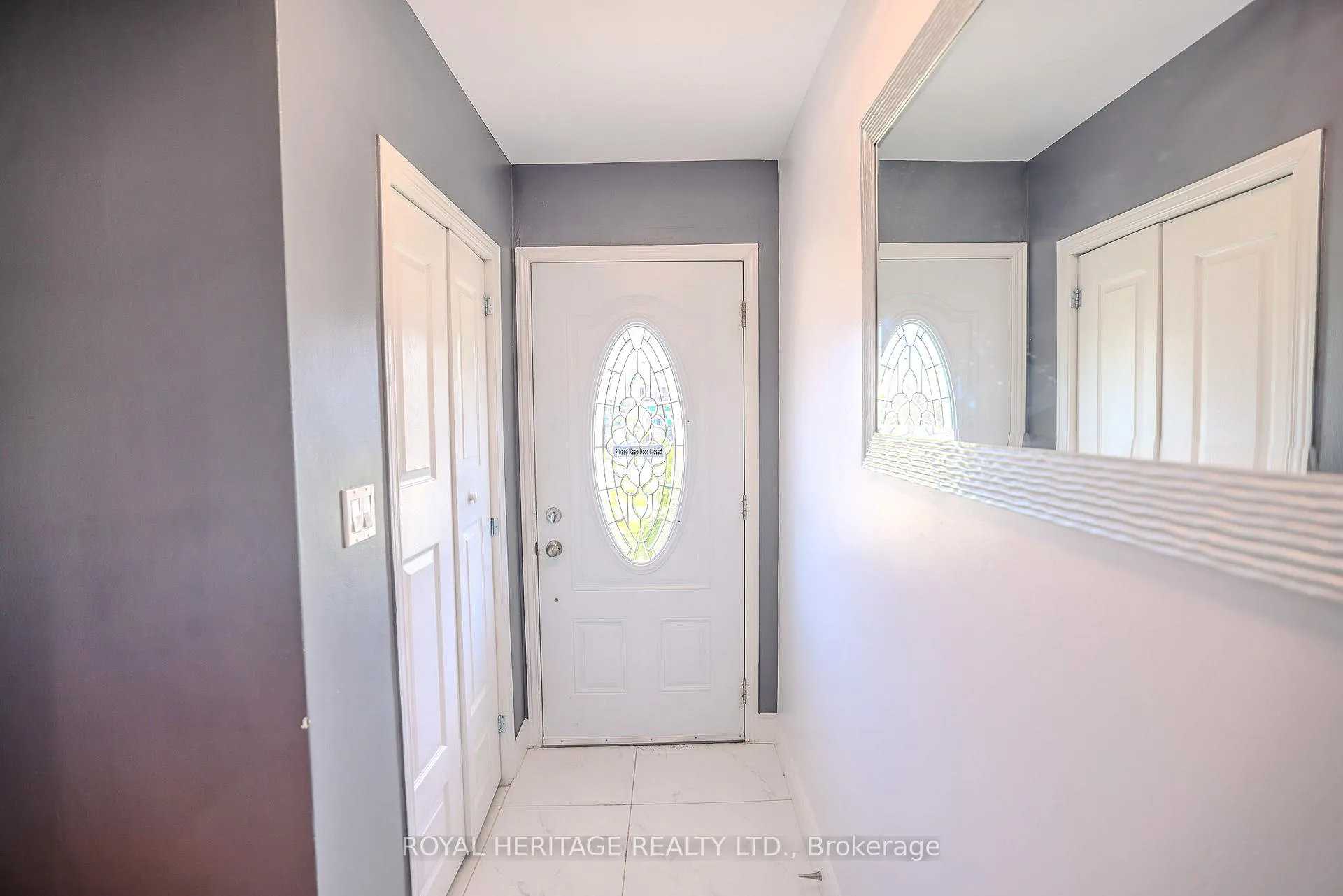 Photo 4 of 1092 Cedar Street, Oshawa, Lakeview — HOMEH