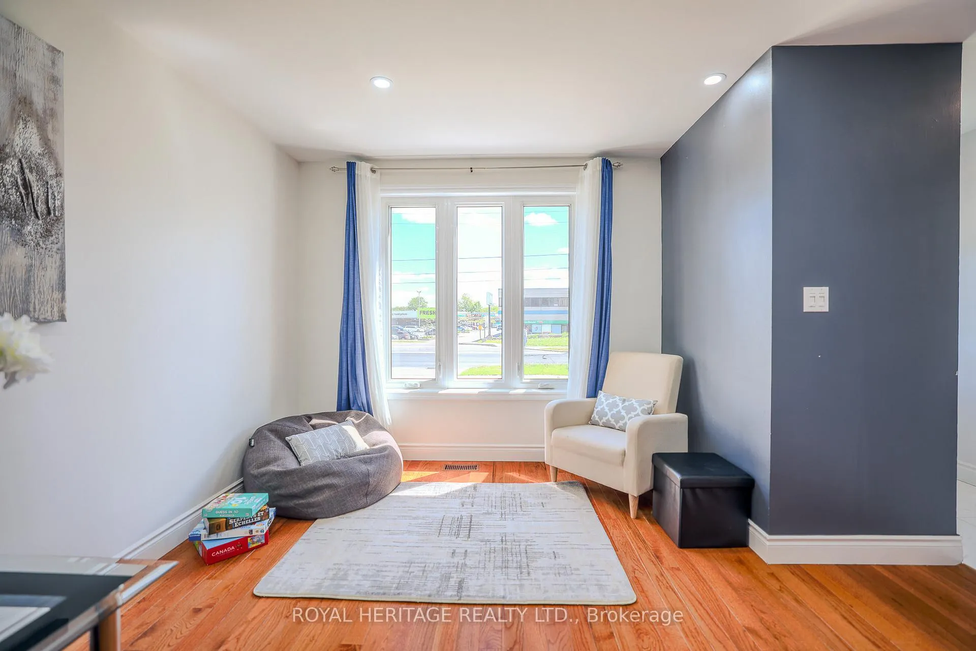 Photo 9 of 1092 Cedar Street, Oshawa, Lakeview — HOMEH