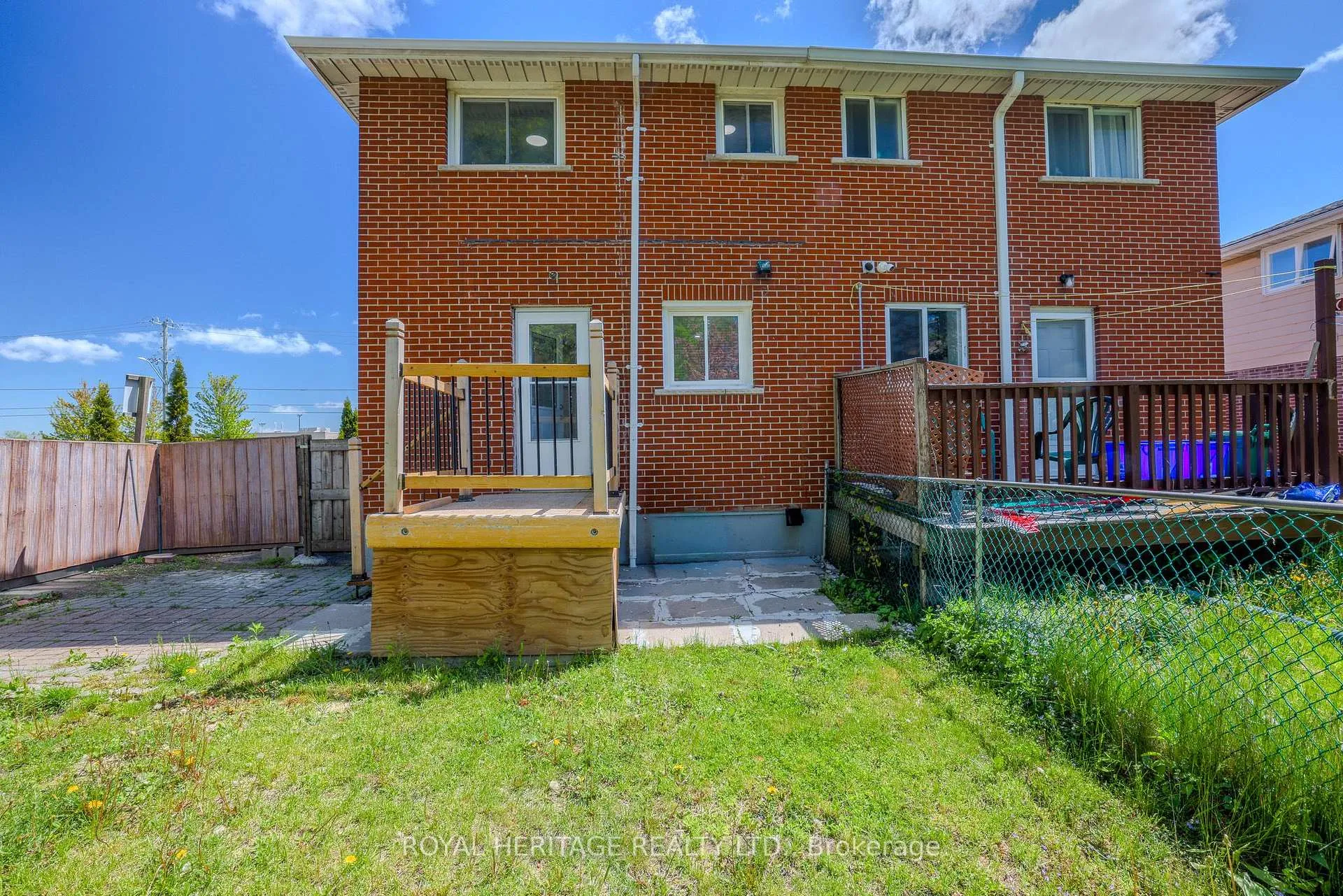 Photo 42 of 1092 Cedar Street, Oshawa, Lakeview — HOMEH
