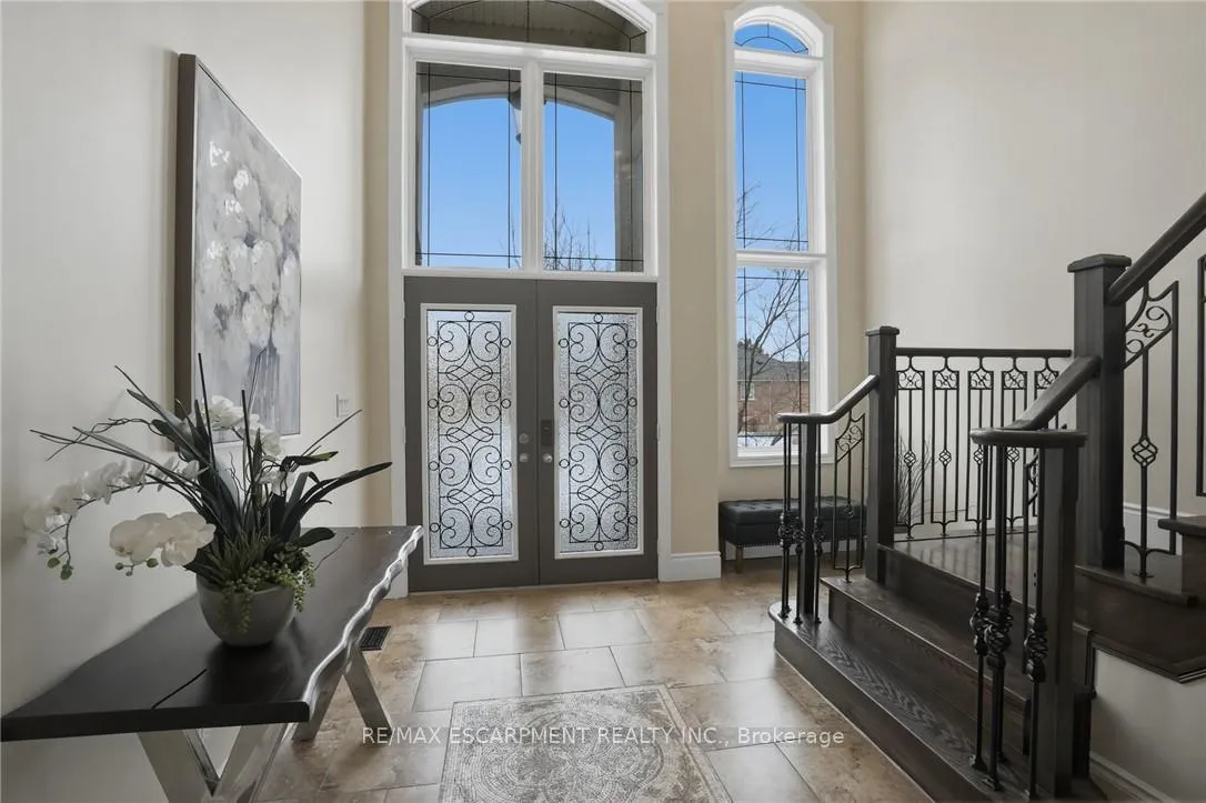 Photo 2 of 223 Annabelle Street, Hamilton, Gourley — HOMEH