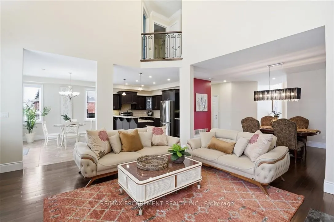 Photo 9 of 223 Annabelle Street, Hamilton, Gourley — HOMEH