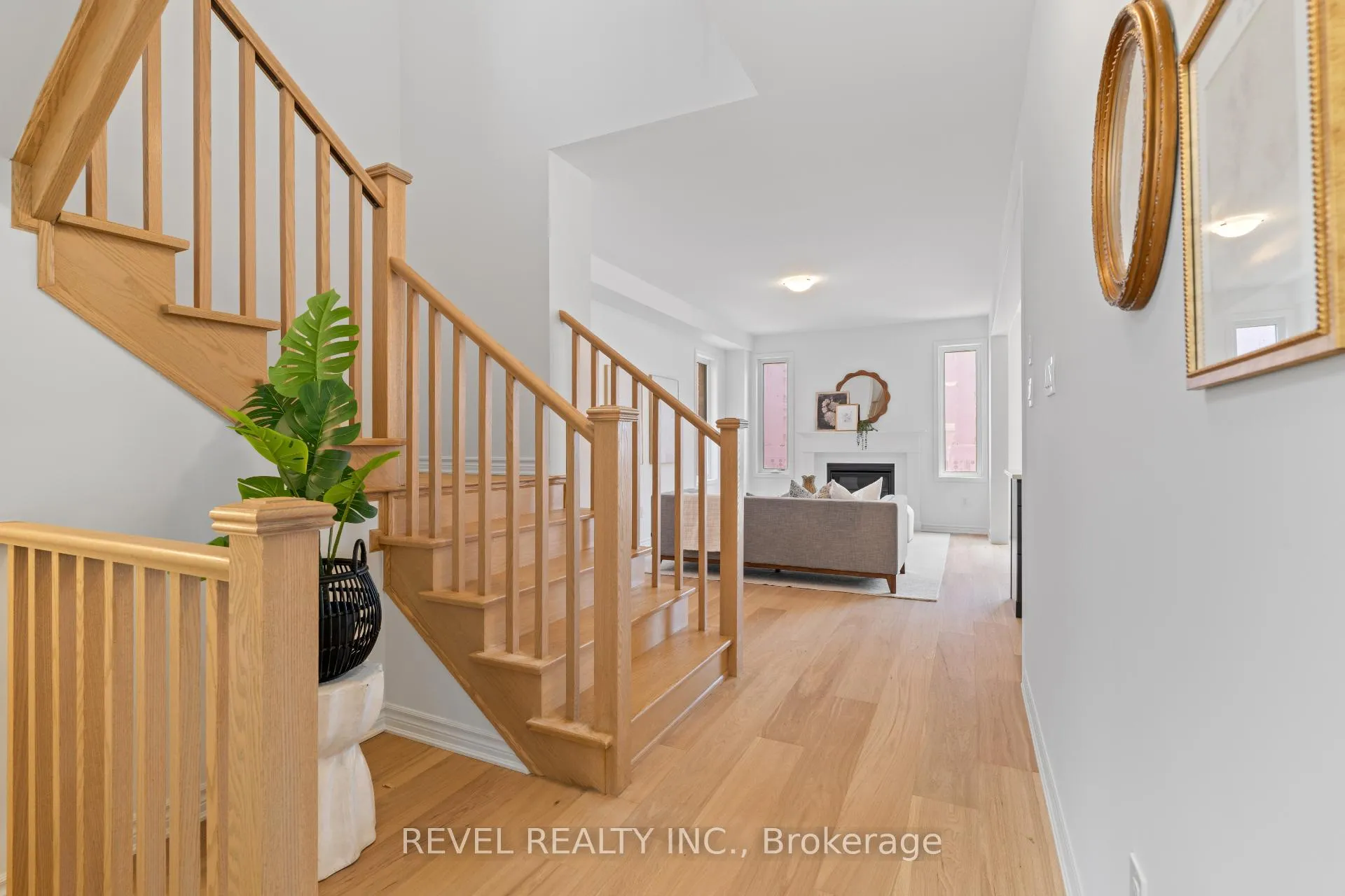 Photo 2 of 1488 Culcastle Drive, Milton, Bowes — HOMEH