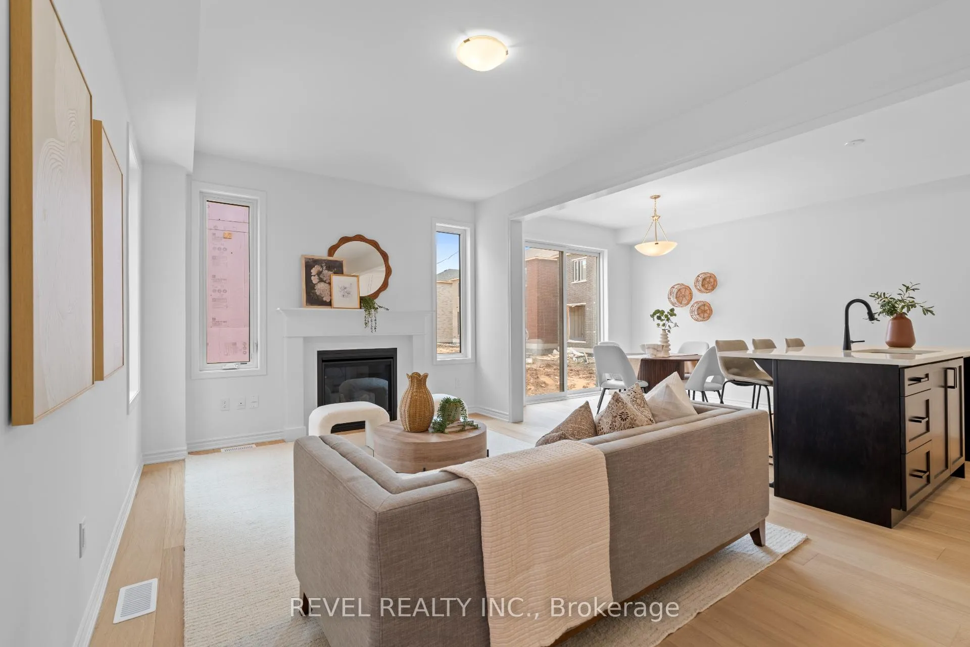 Photo 5 of 1488 Culcastle Drive, Milton, Bowes — HOMEH