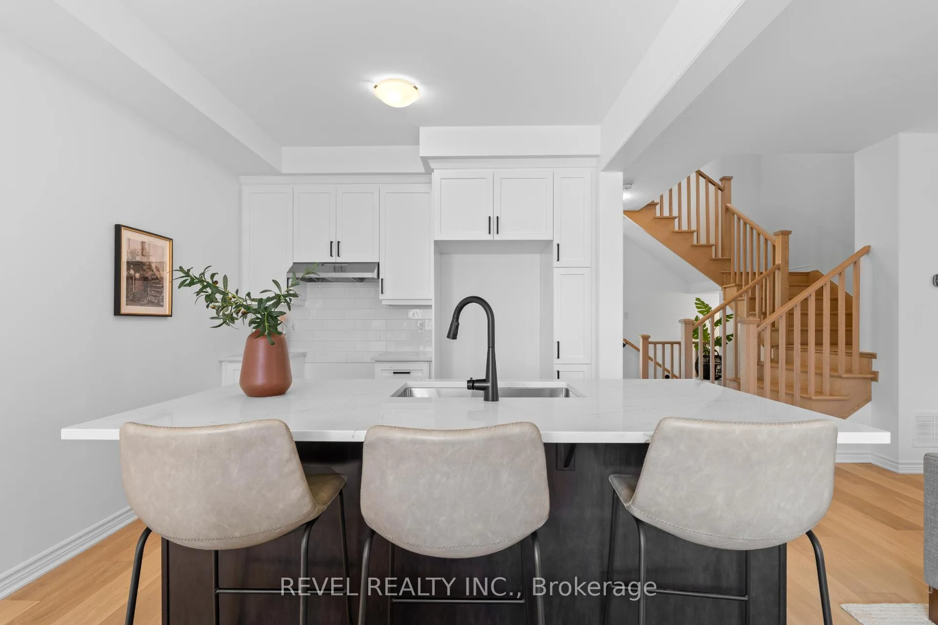 Photo 12 of 1488 Culcastle Drive, Milton, Bowes — HOMEH