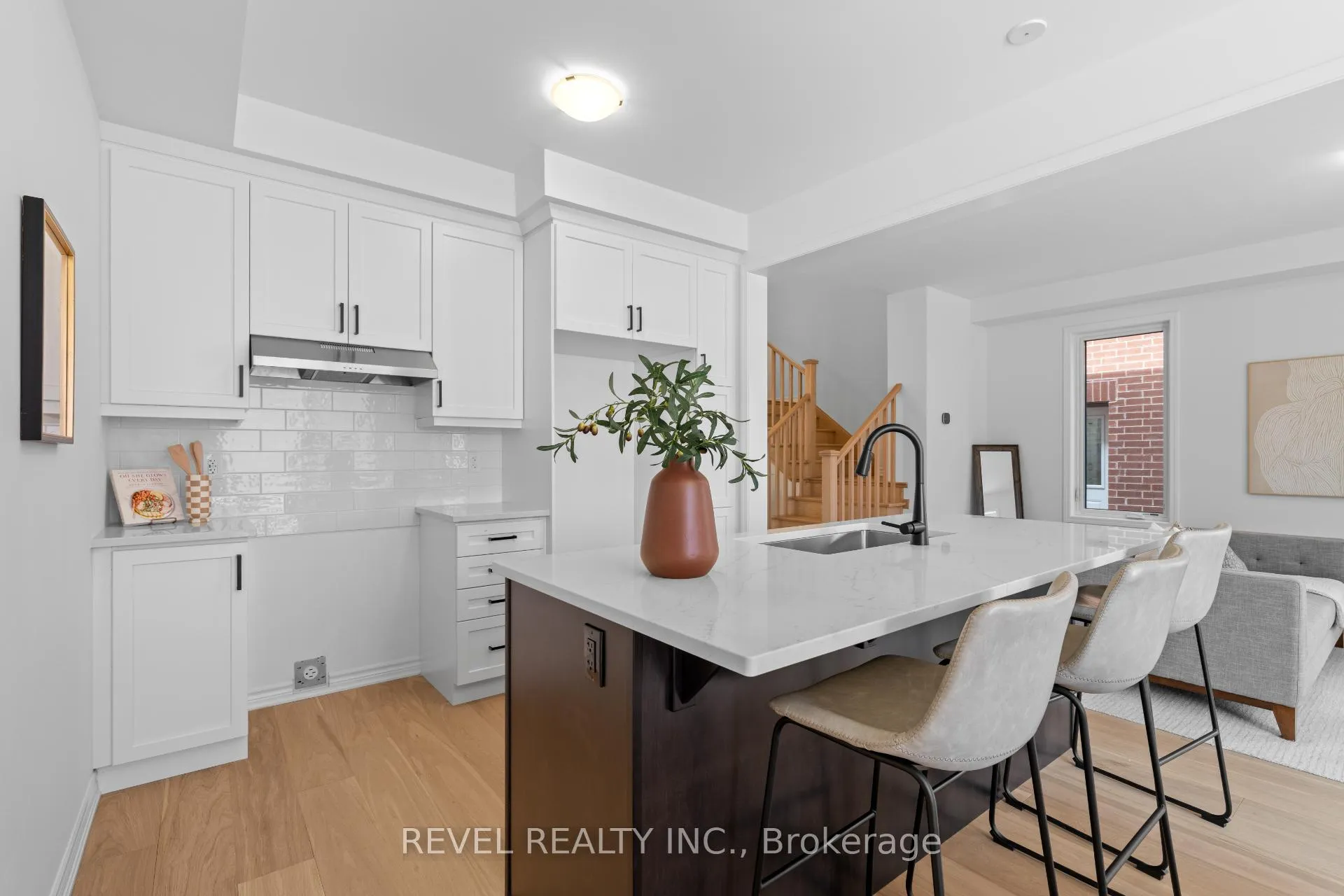 Photo 13 of 1488 Culcastle Drive, Milton, Bowes — HOMEH