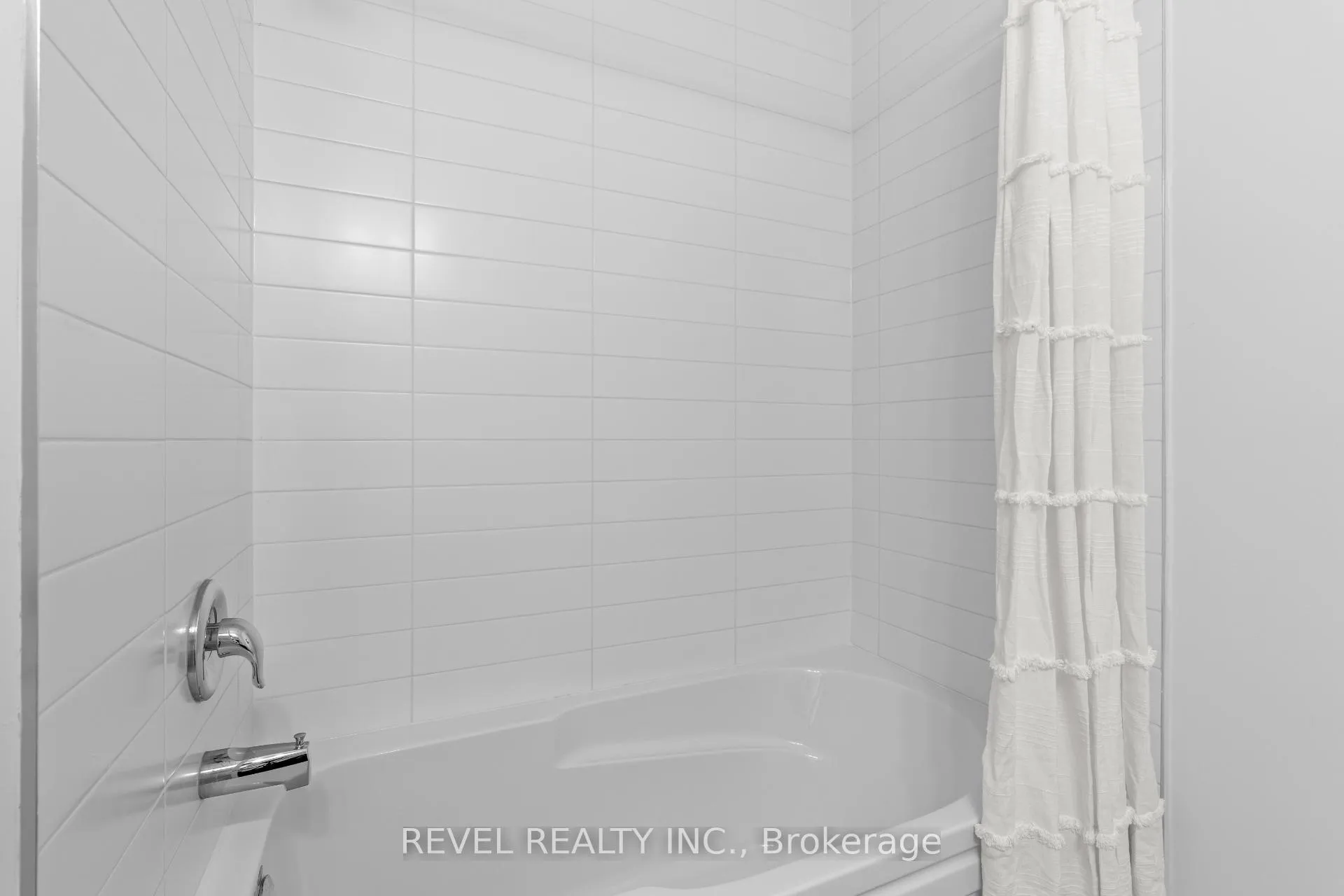 Photo 30 of 1488 Culcastle Drive, Milton, Bowes — HOMEH