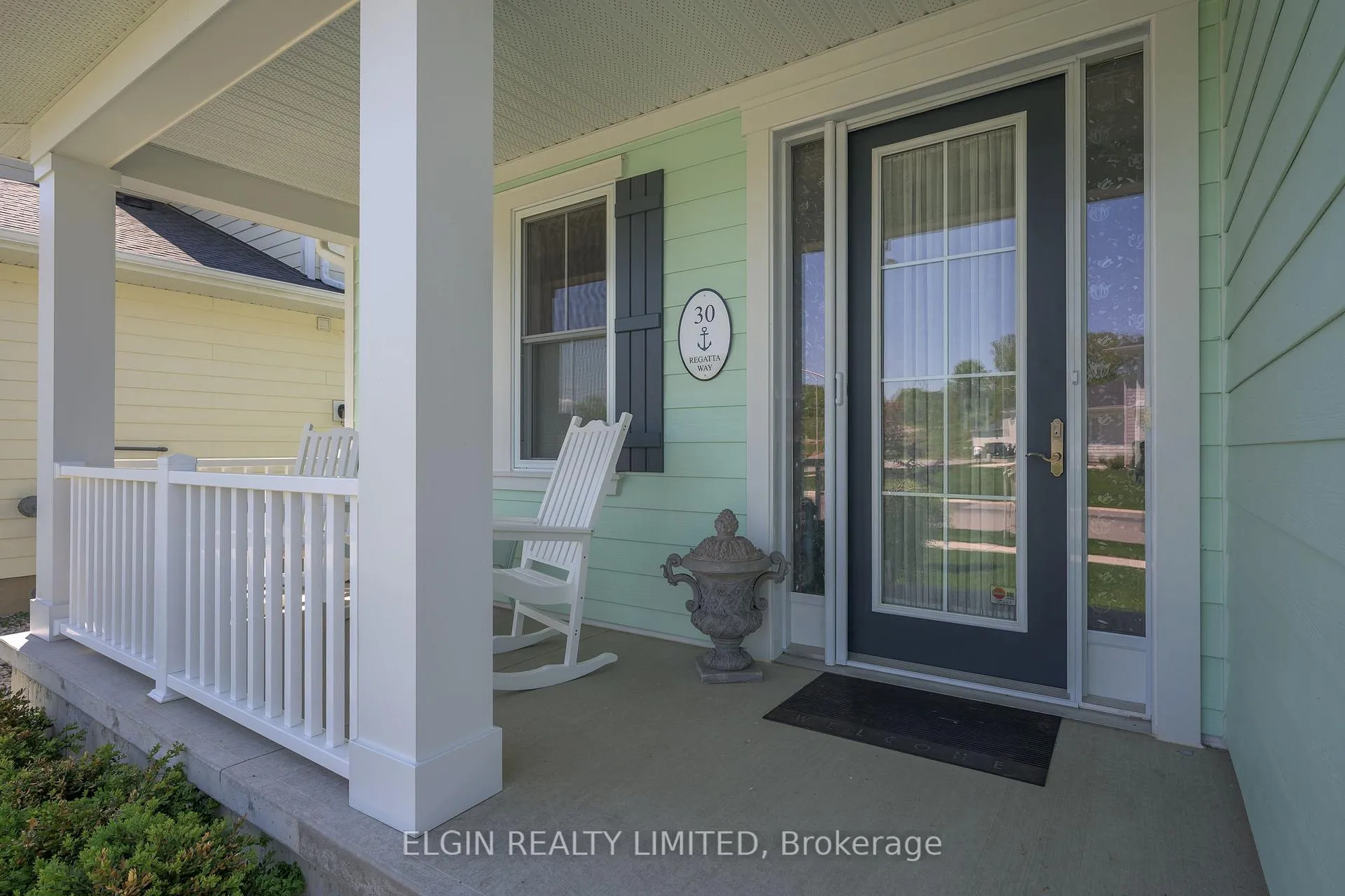 Photo 3 of 30 Regatta Way, Central Elgin, Port Stanley — HOMEH