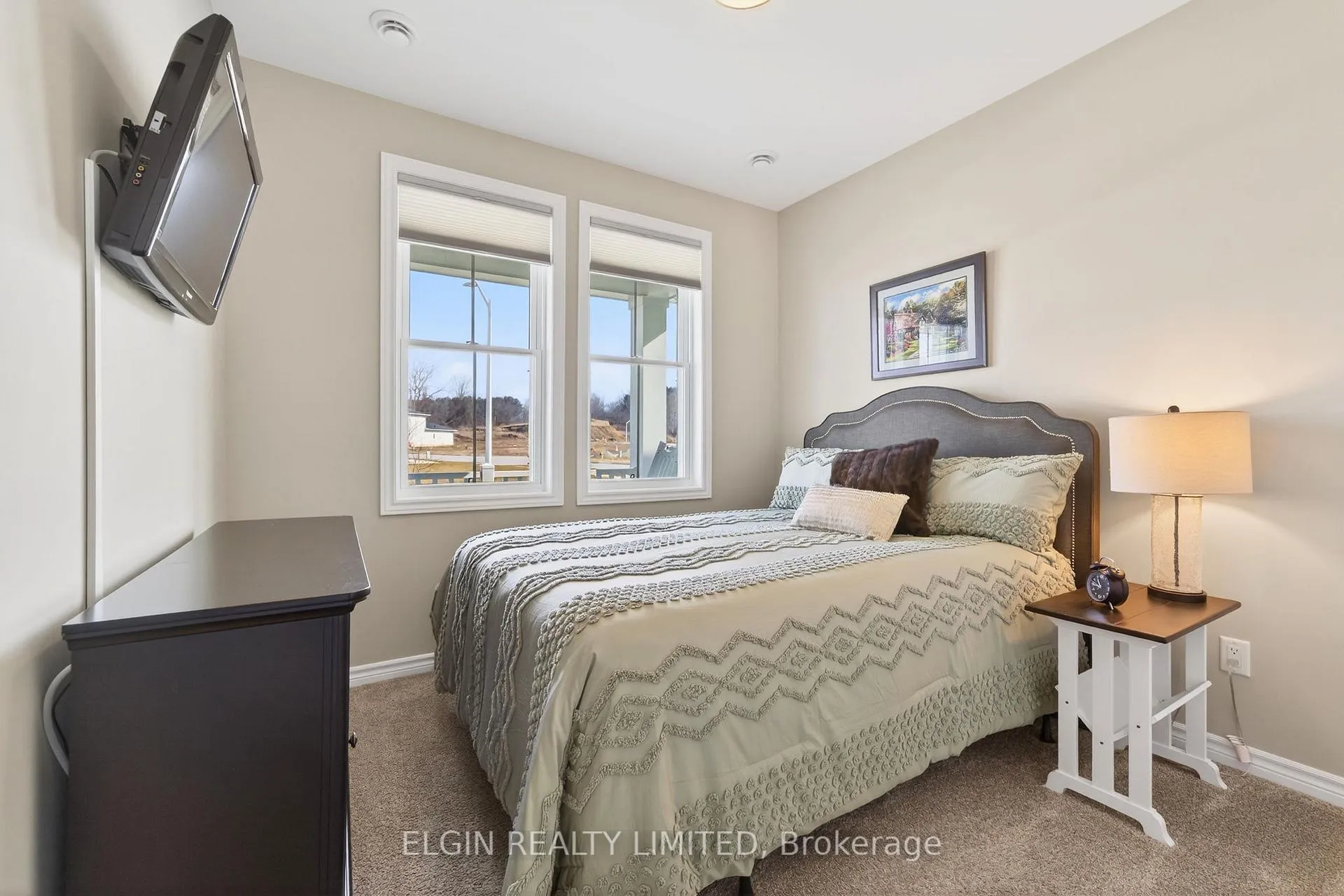 Photo 7 of 30 Regatta Way, Central Elgin, Port Stanley — HOMEH