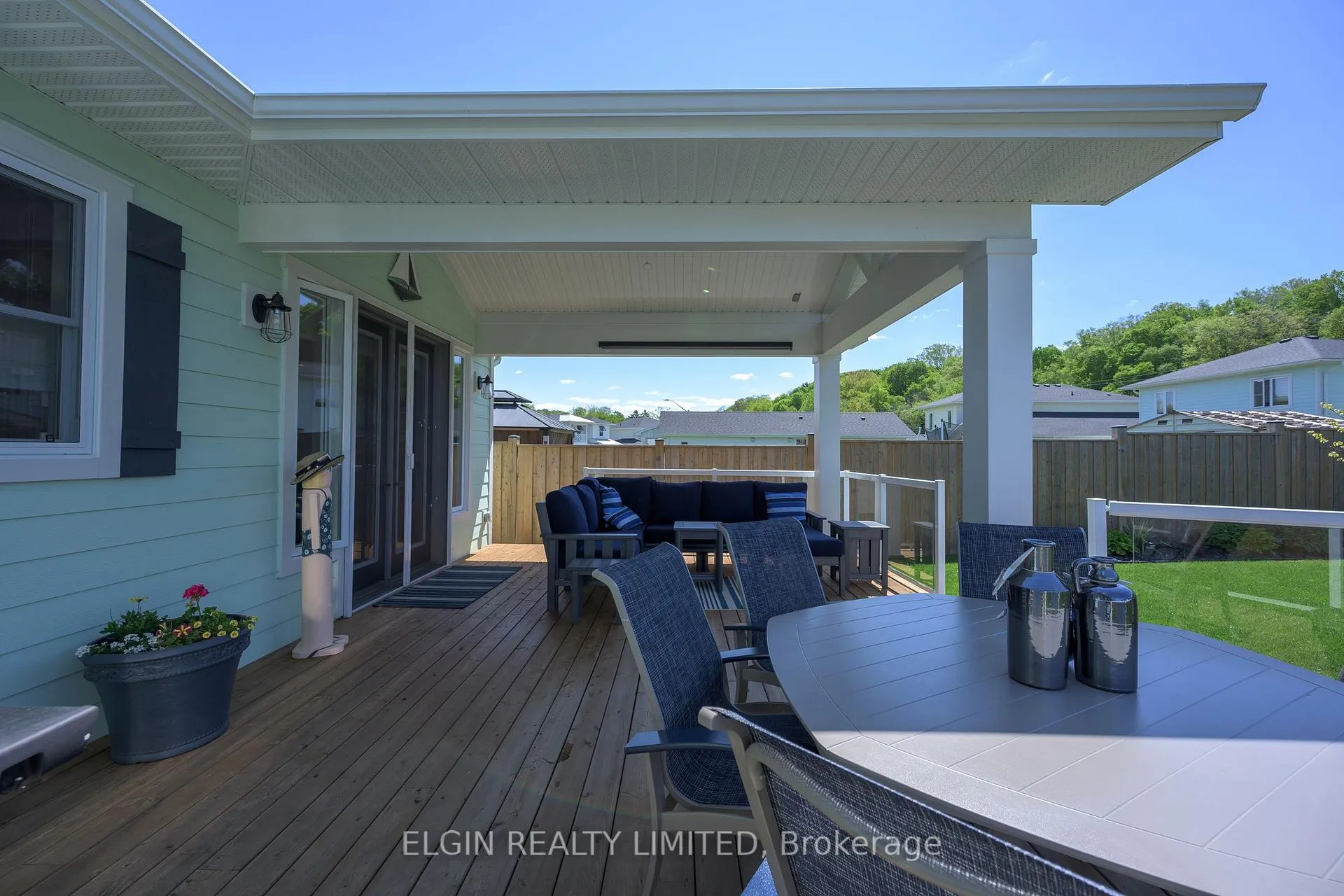 Photo 36 of 30 Regatta Way, Central Elgin, Port Stanley — HOMEH