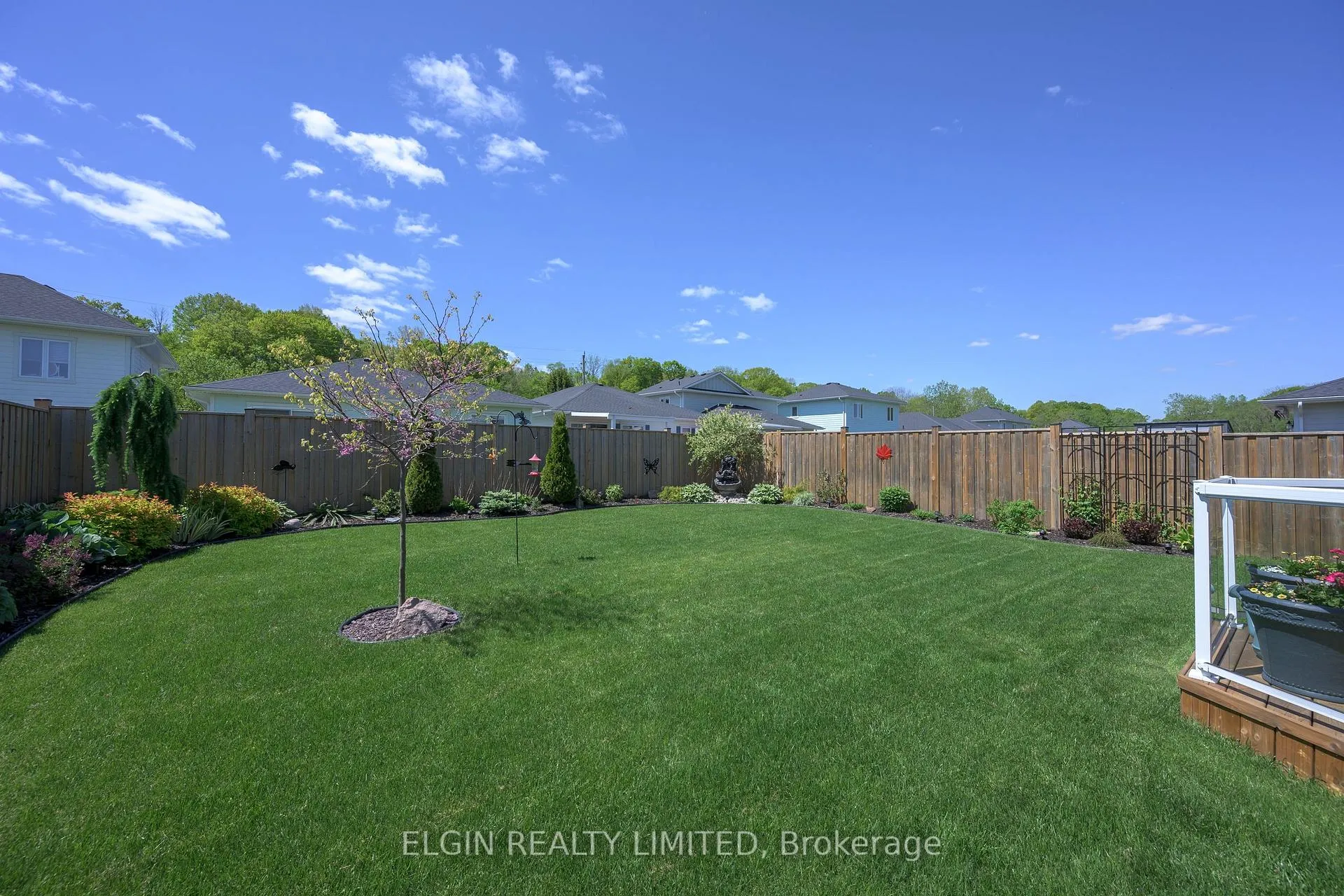 Photo 42 of 30 Regatta Way, Central Elgin, Port Stanley — HOMEH
