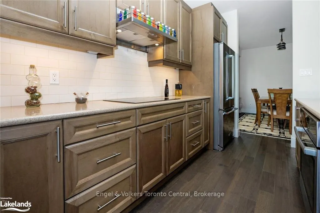 Photo 42 of 364 Yellow Birch Crescent, Blue Mountains — HOMEH