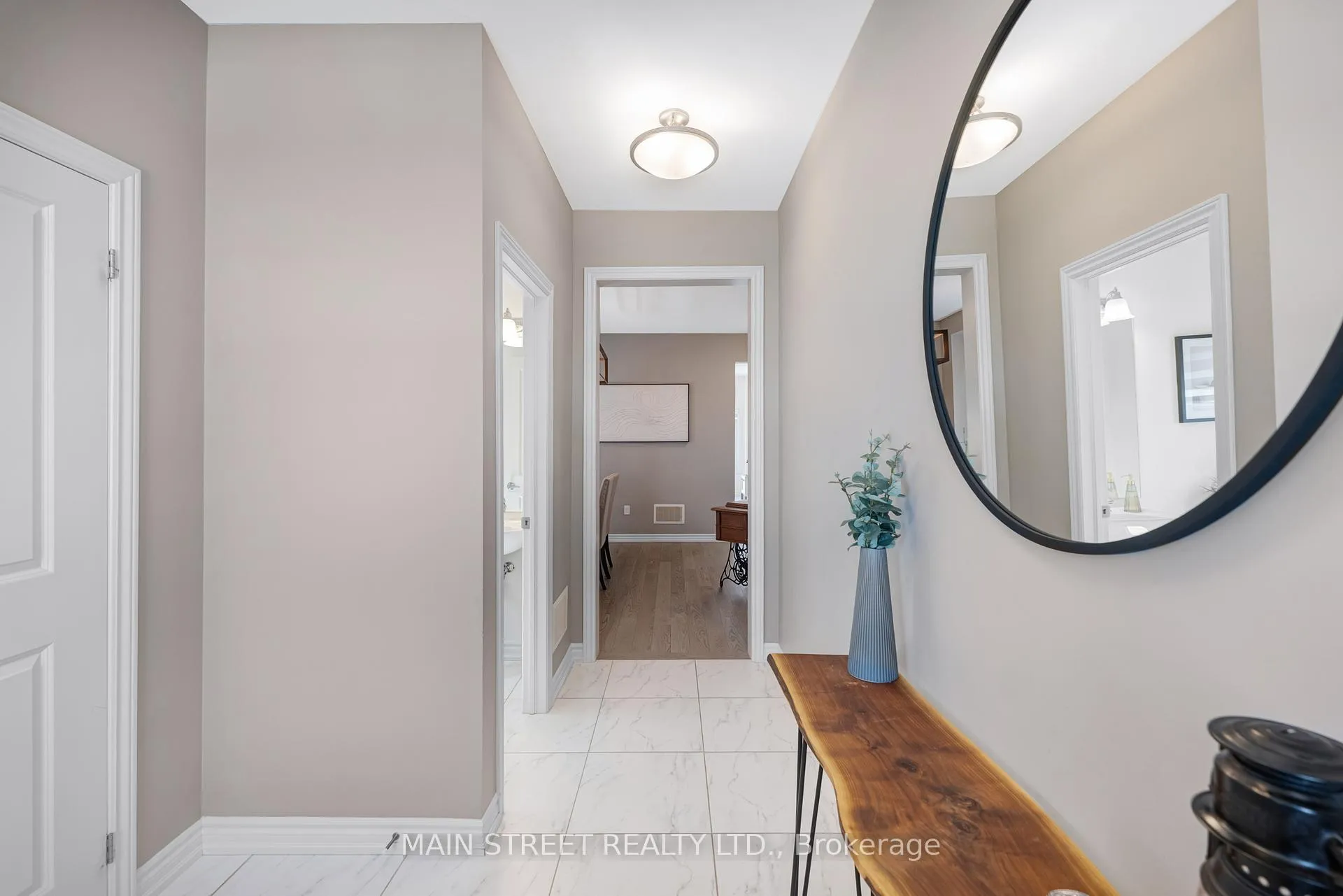 Photo 2 of 1518 Emberton Way, Innisfil, Alcona — HOMEH
