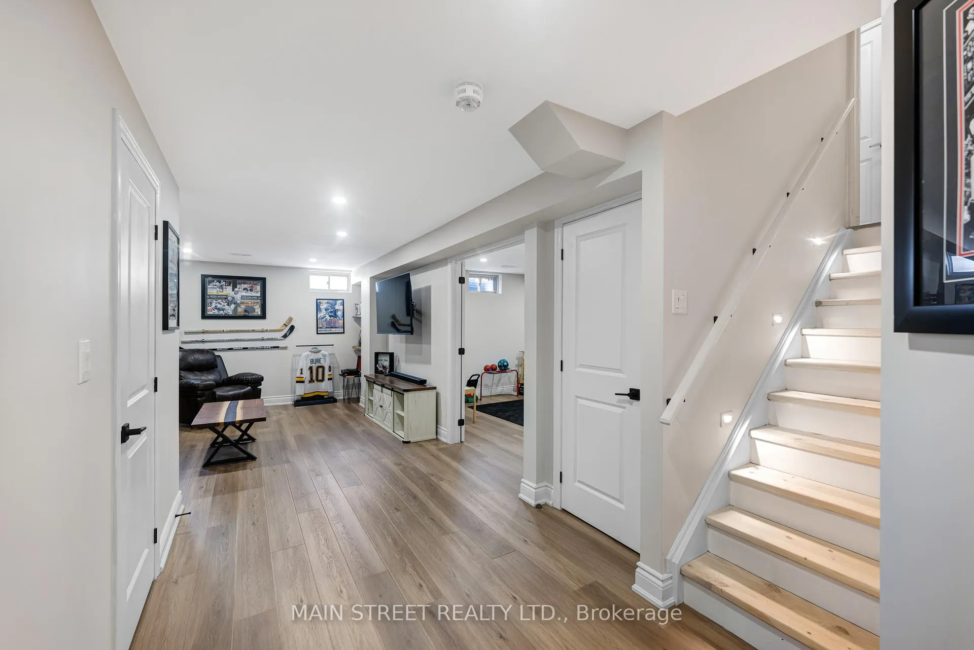 Photo 29 of 1518 Emberton Way, Innisfil, Alcona — HOMEH