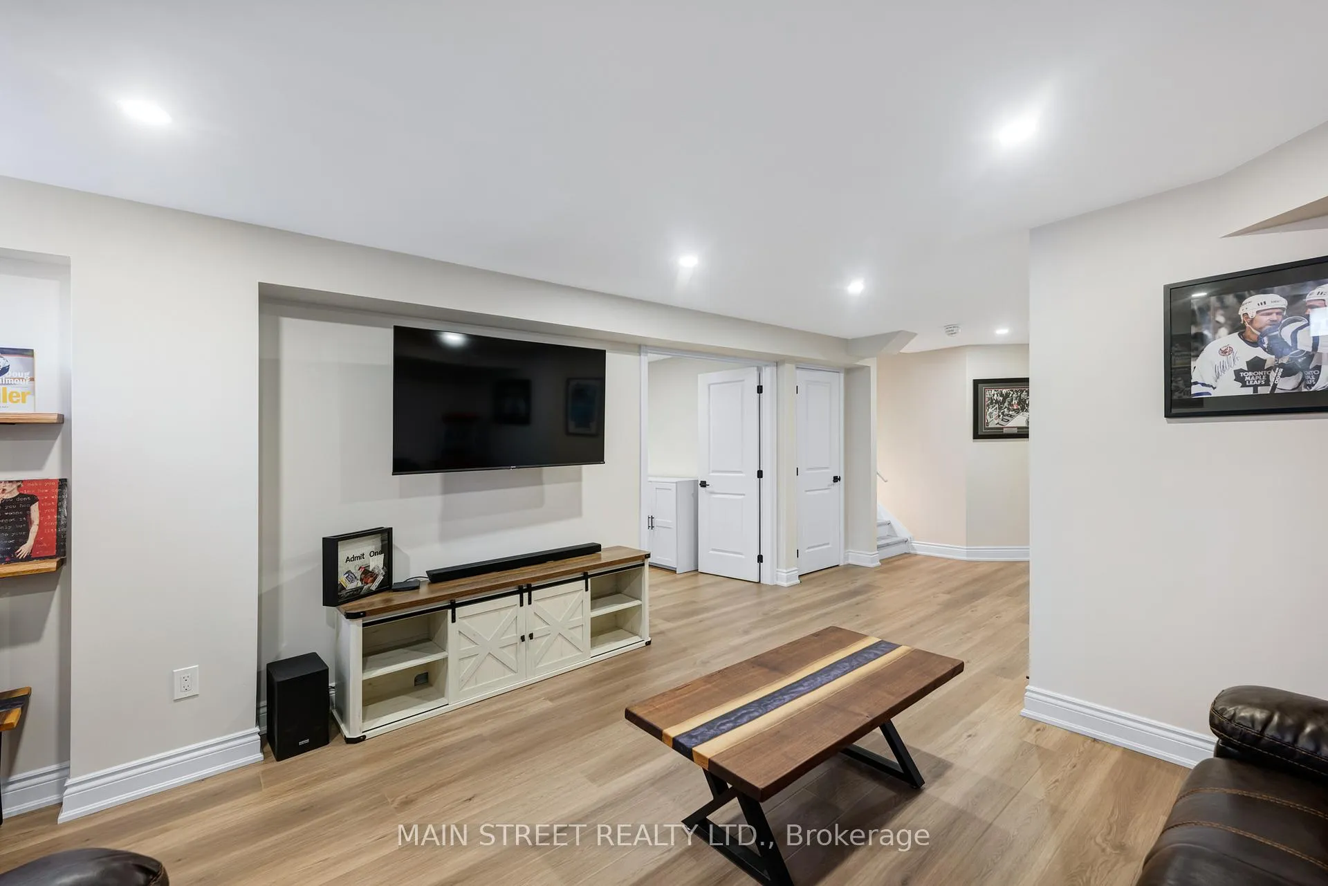 Photo 32 of 1518 Emberton Way, Innisfil, Alcona — HOMEH