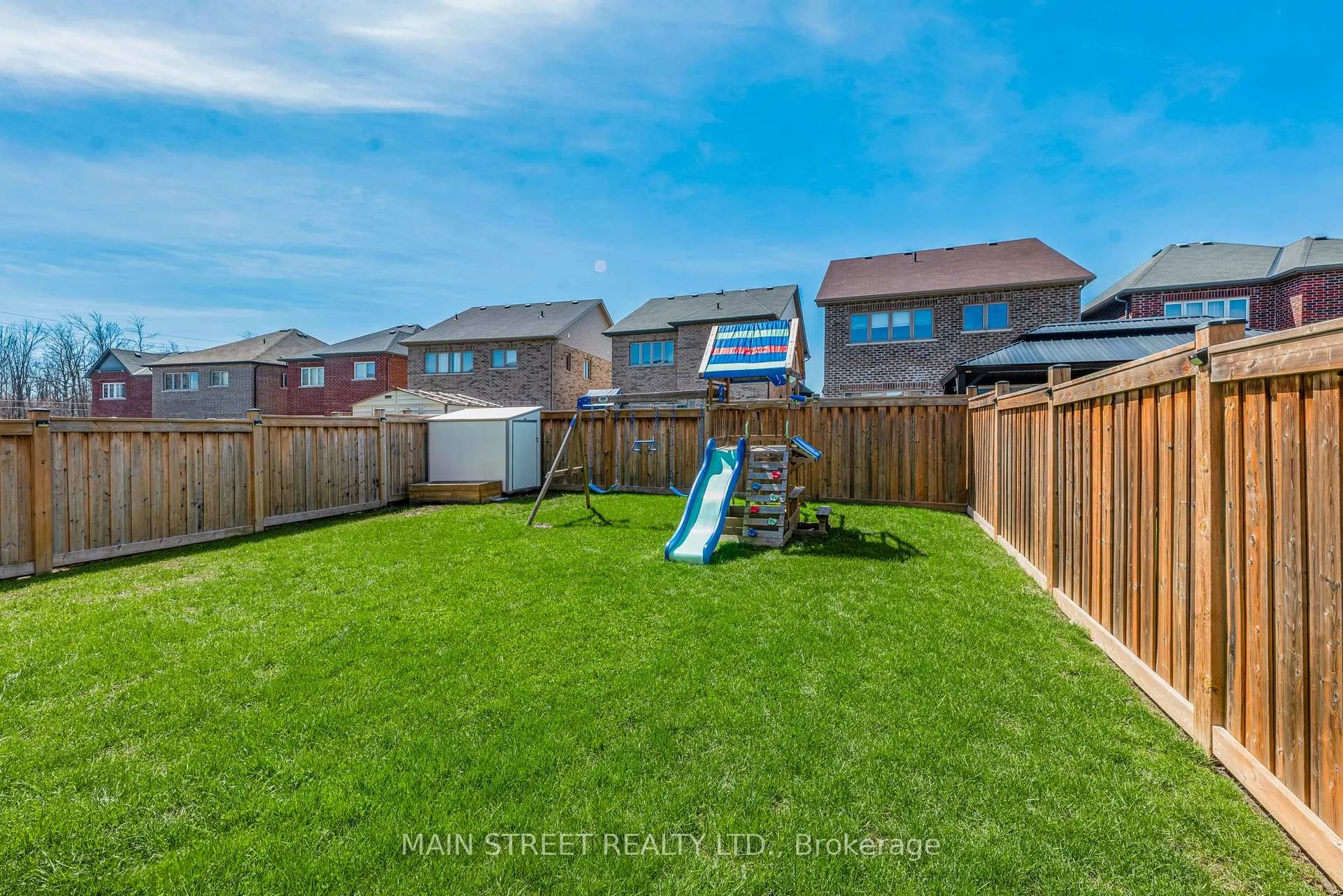 Photo 37 of 1518 Emberton Way, Innisfil, Alcona — HOMEH