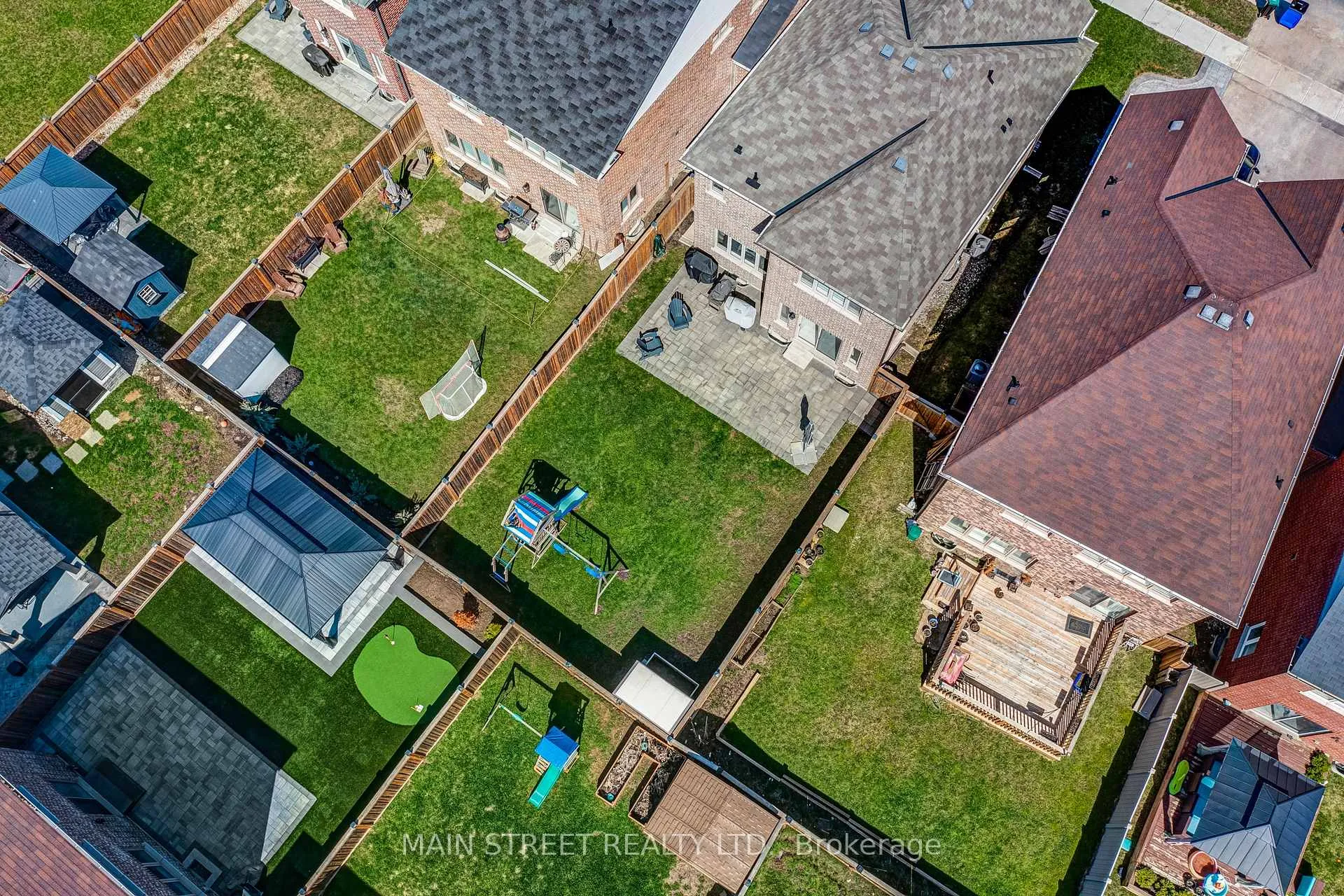 Photo 38 of 1518 Emberton Way, Innisfil, Alcona — HOMEH