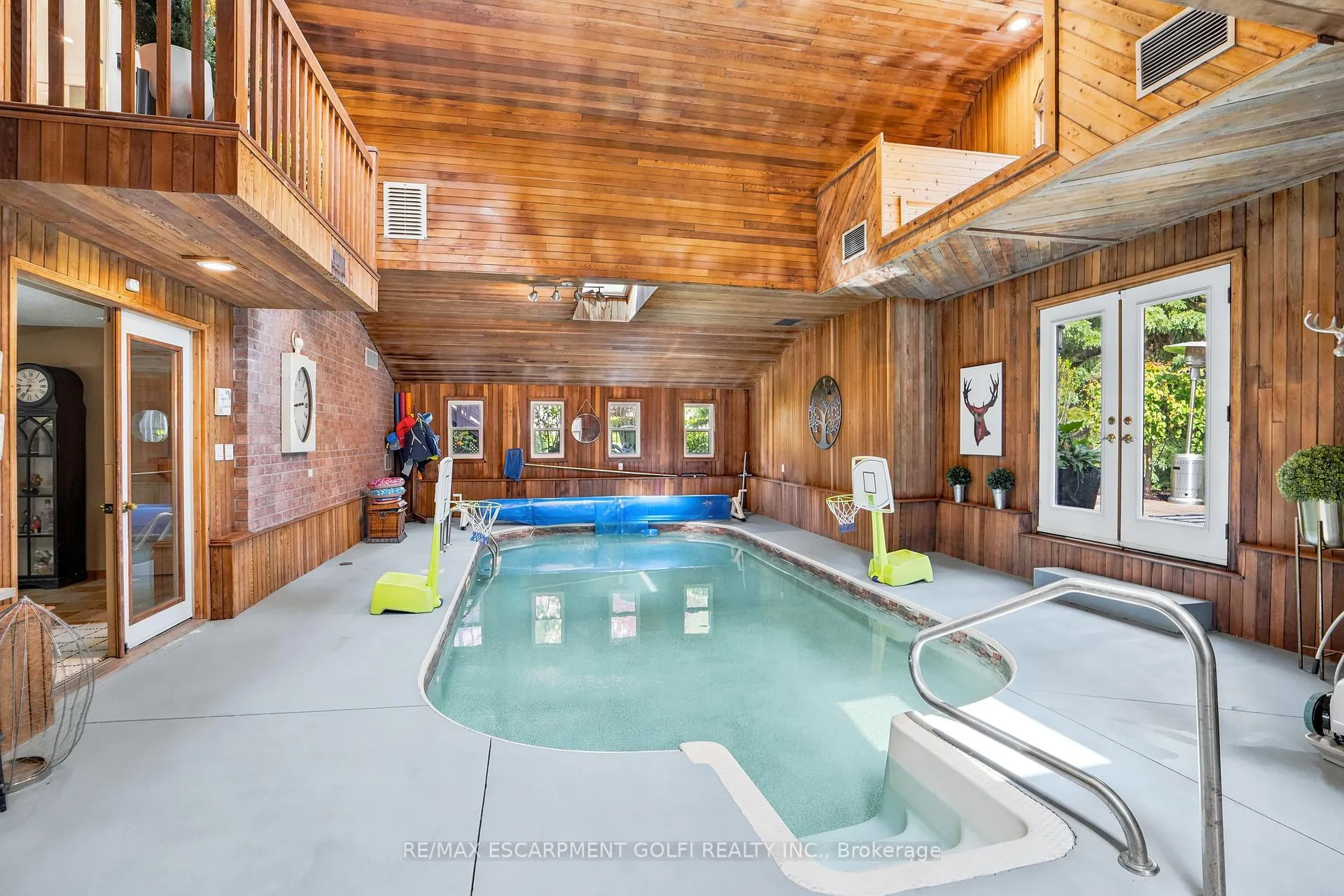 Photo 42 of 149 Miller Drive, Hamilton, Ancaster — HOMEH