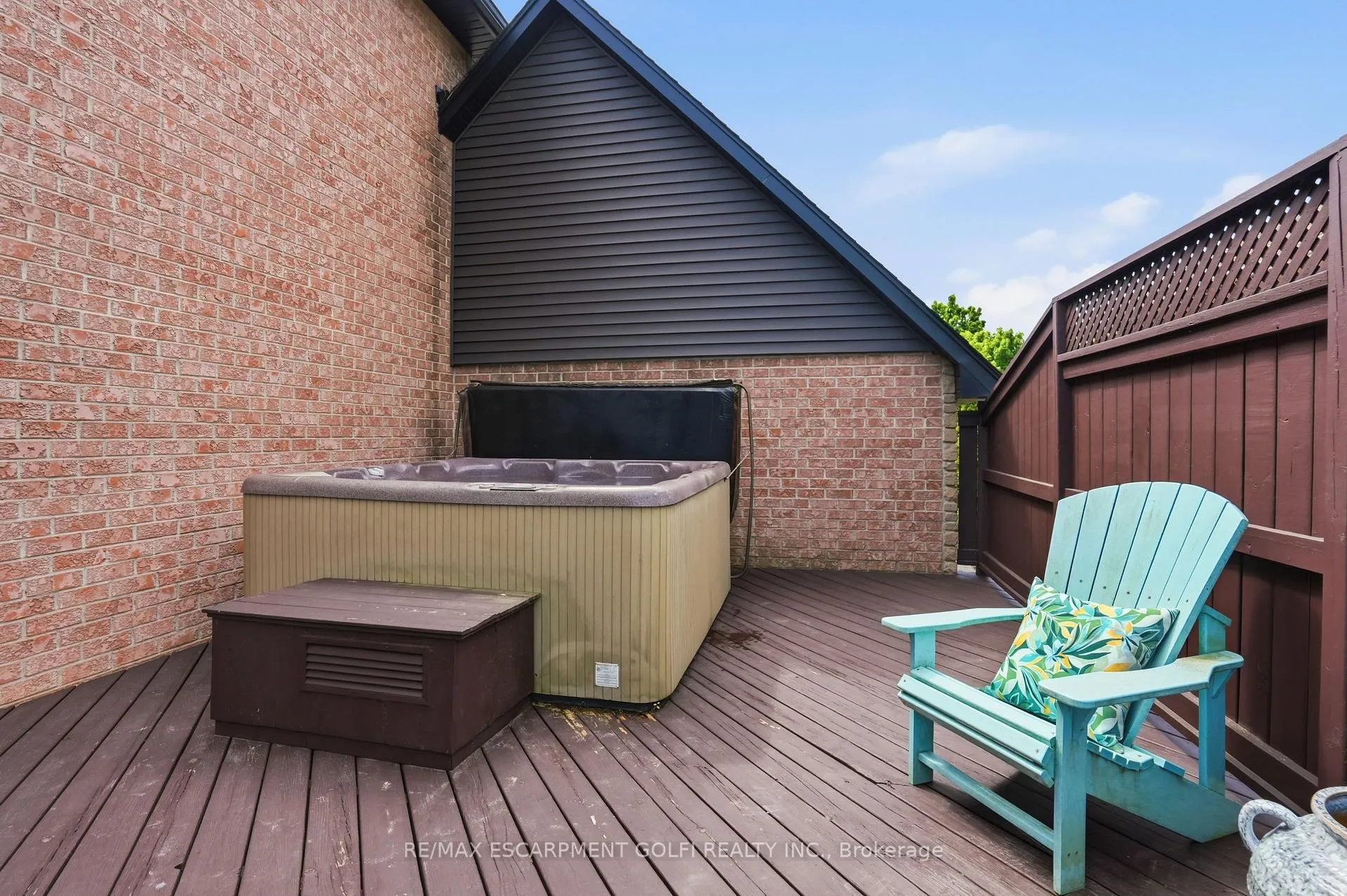 Photo 49 of 149 Miller Drive, Hamilton, Ancaster — HOMEH