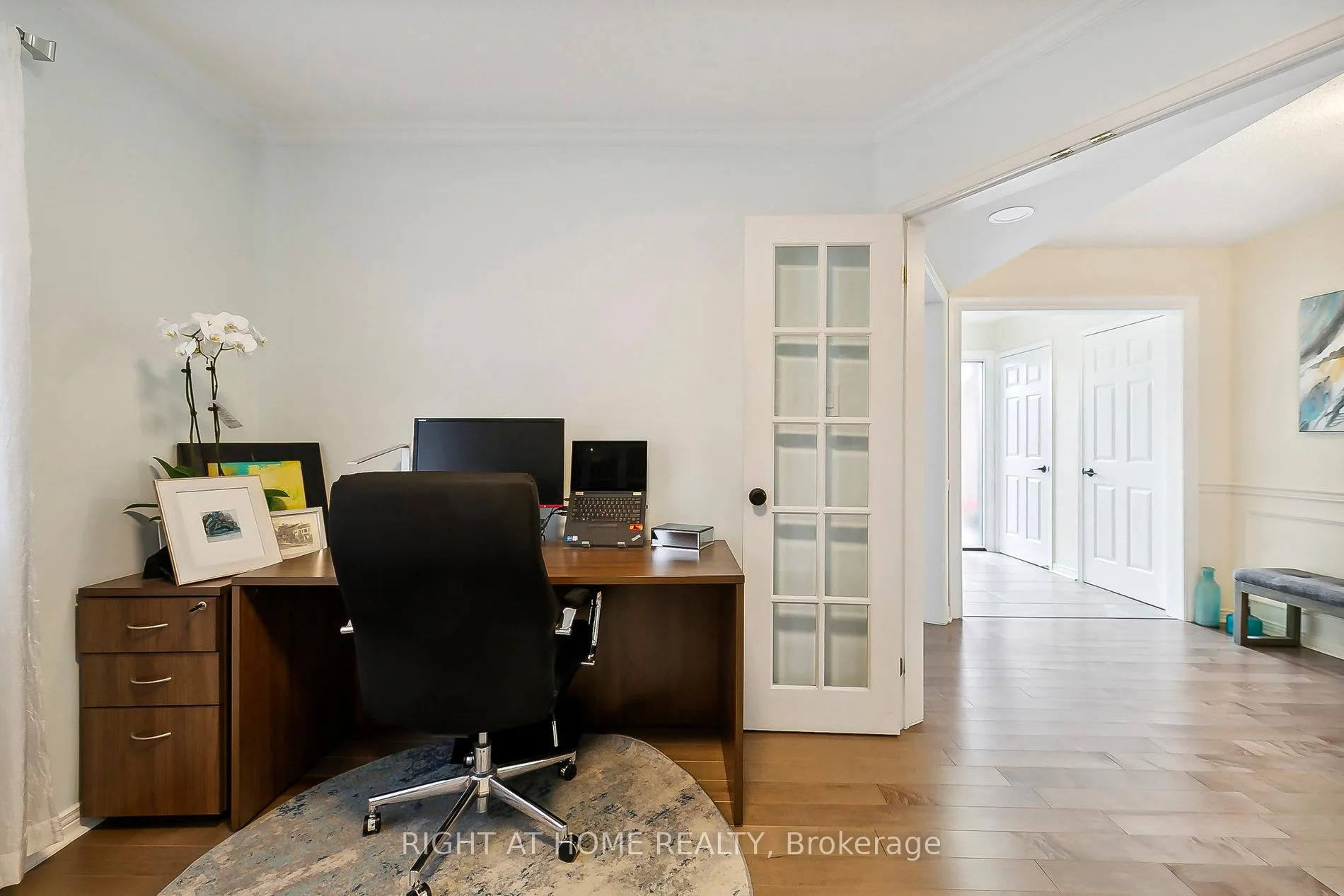 Photo 4 of 2069 Waterbridge Drive N, Burlington, Rose — HOMEH