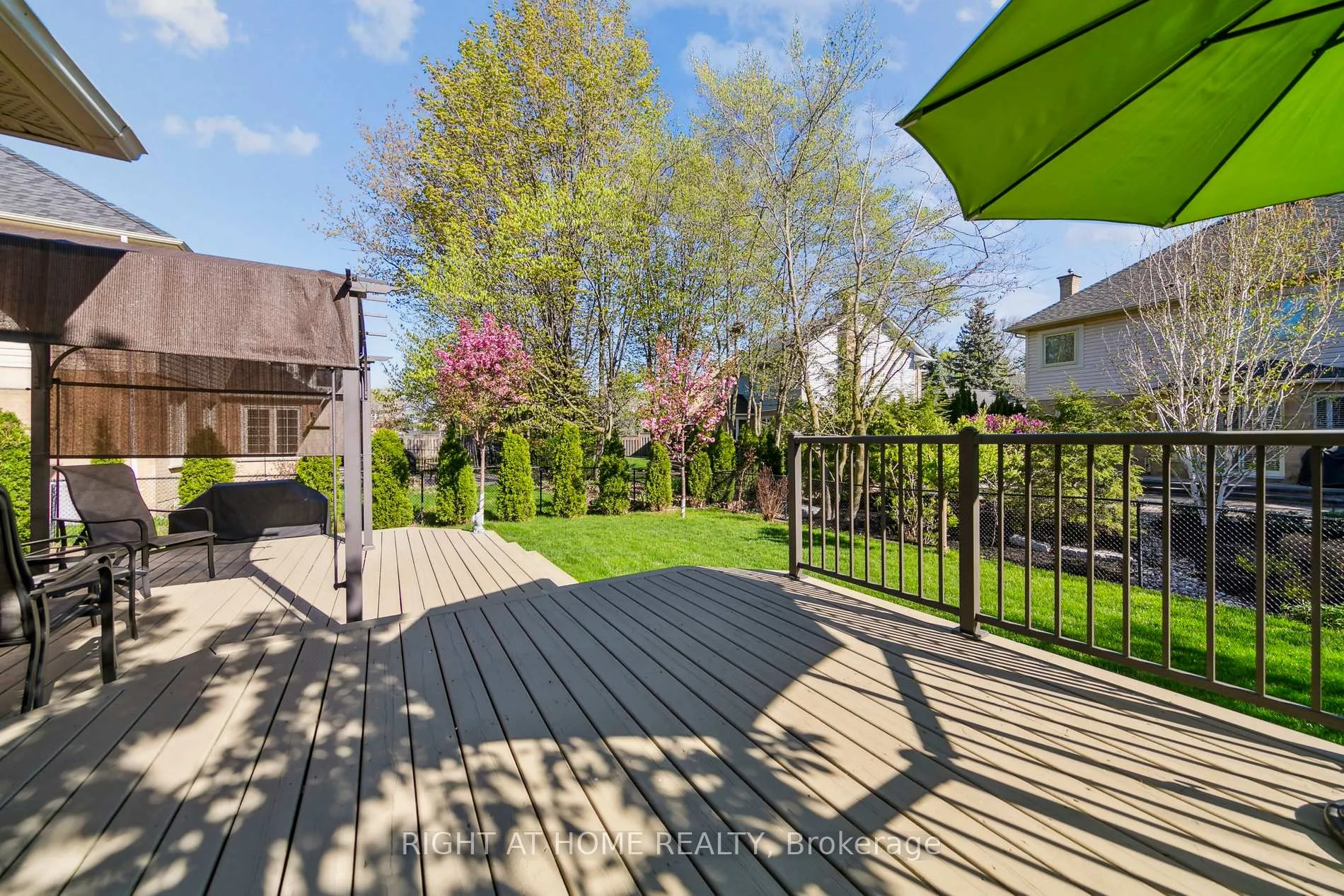 Photo 15 of 2069 Waterbridge Drive N, Burlington, Rose — HOMEH