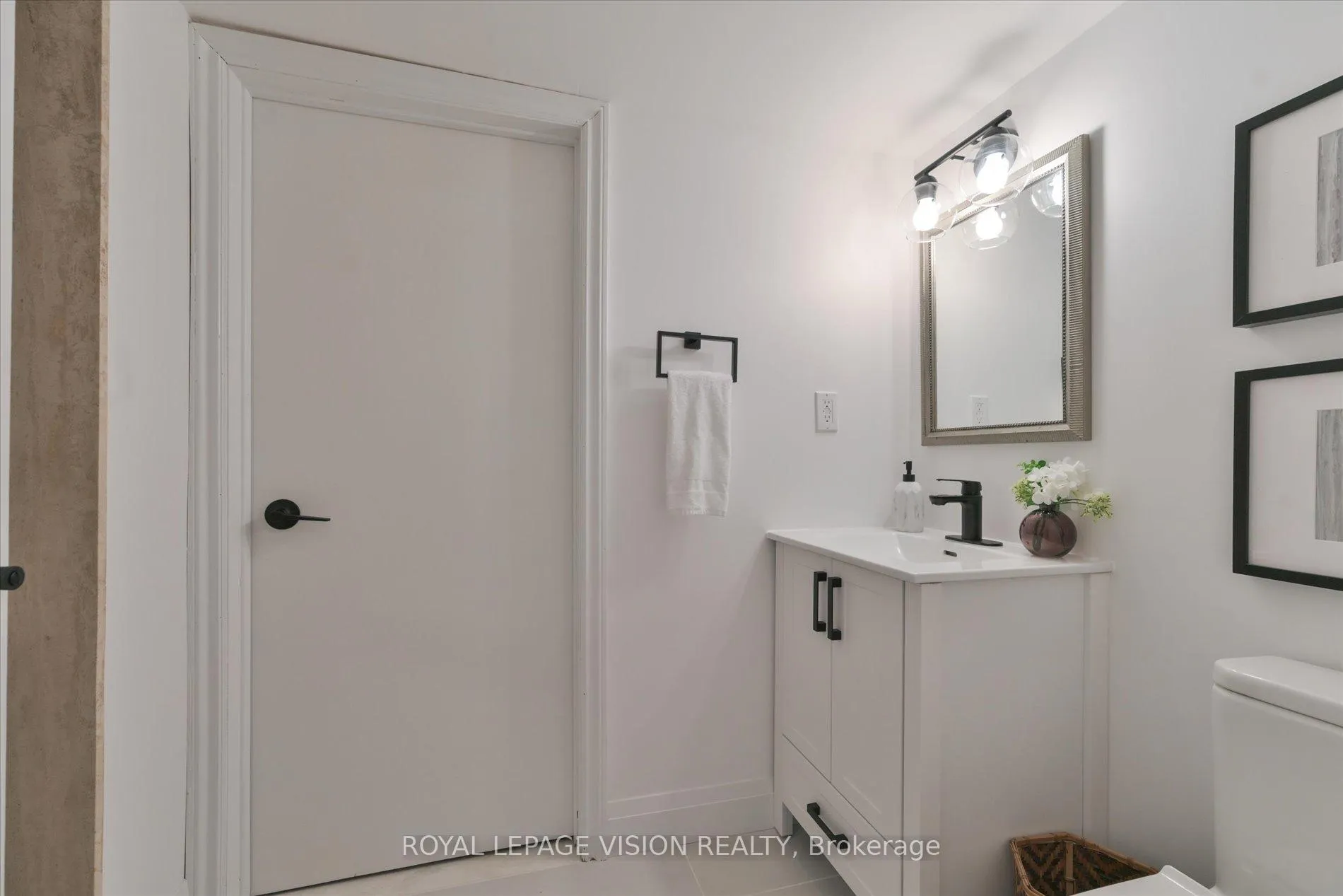 Photo 25 of 126 Richbell Street, Vaughan, Brownridge — HOMEH