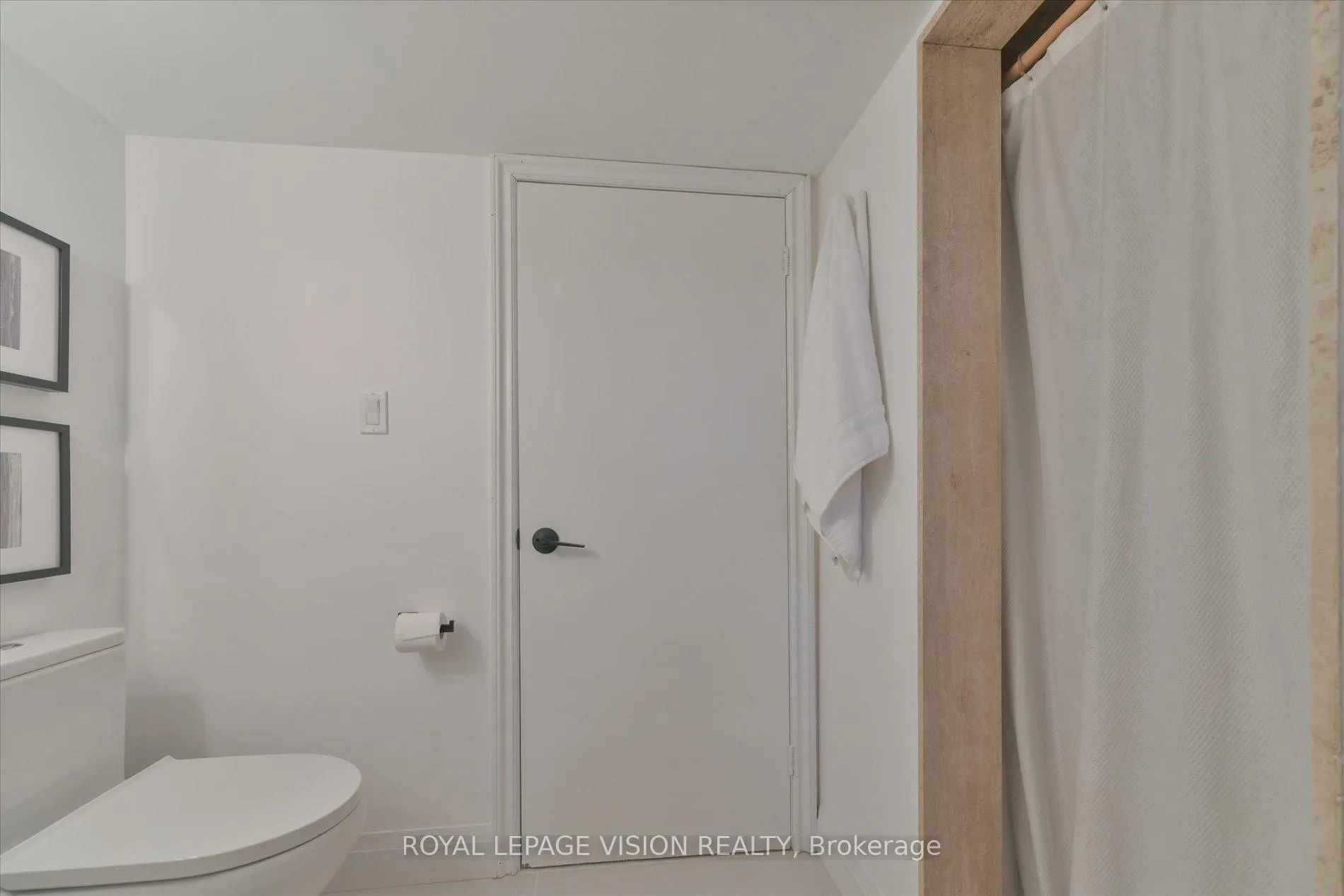 Photo 26 of 126 Richbell Street, Vaughan, Brownridge — HOMEH