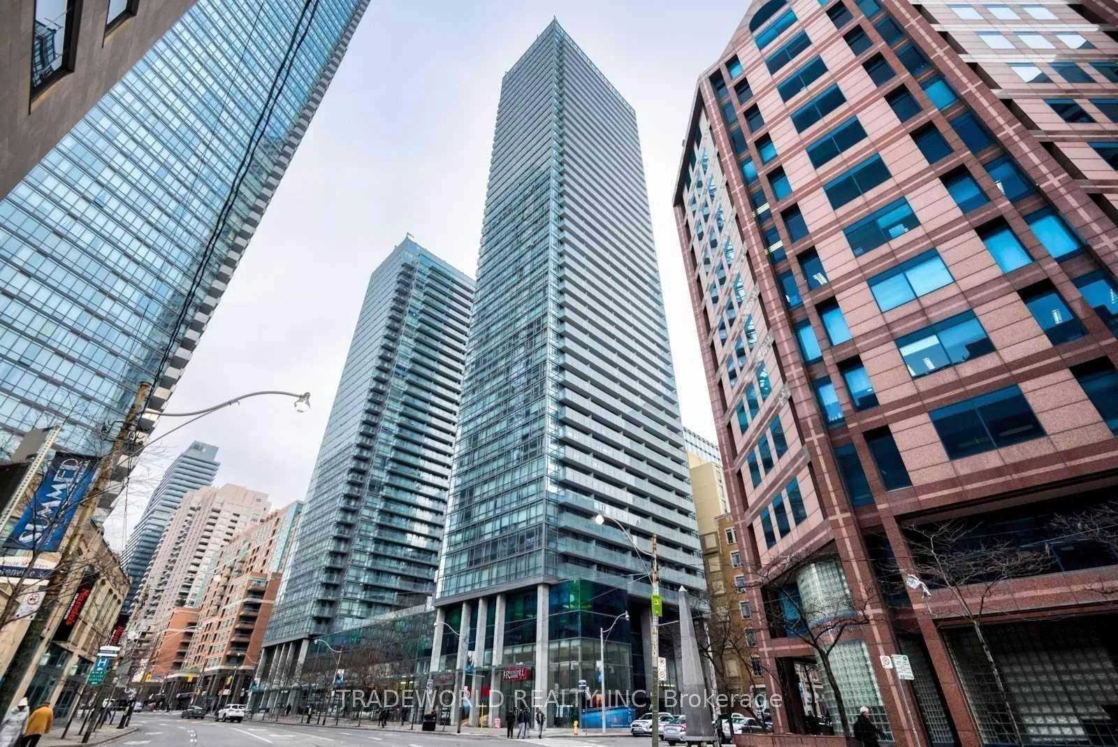 Front of Unit 1806, 38 Grenville Street