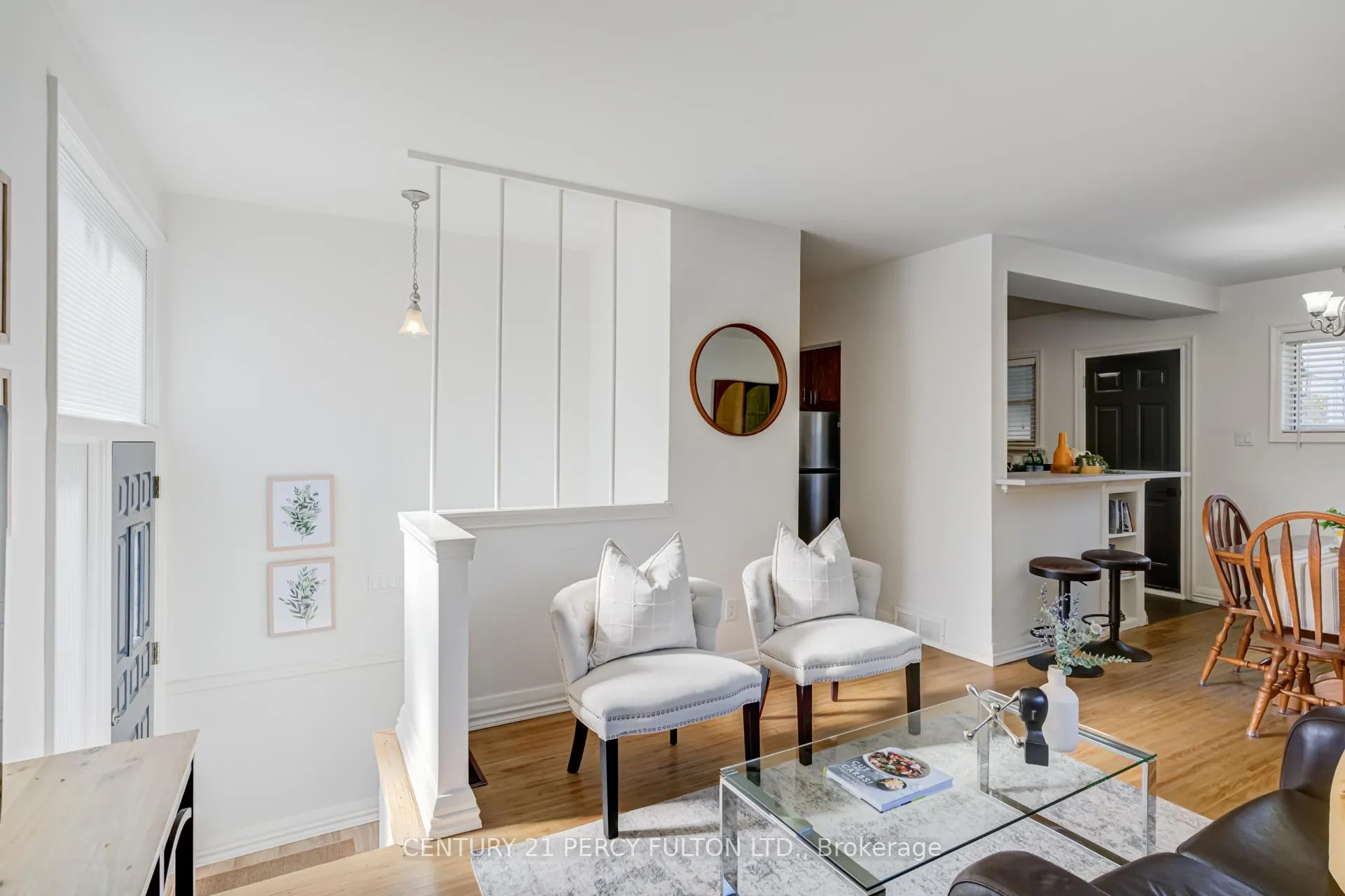 Photo 8 of 10 Mendip Crescent, Scarborough, Dorset Park — HOMEH