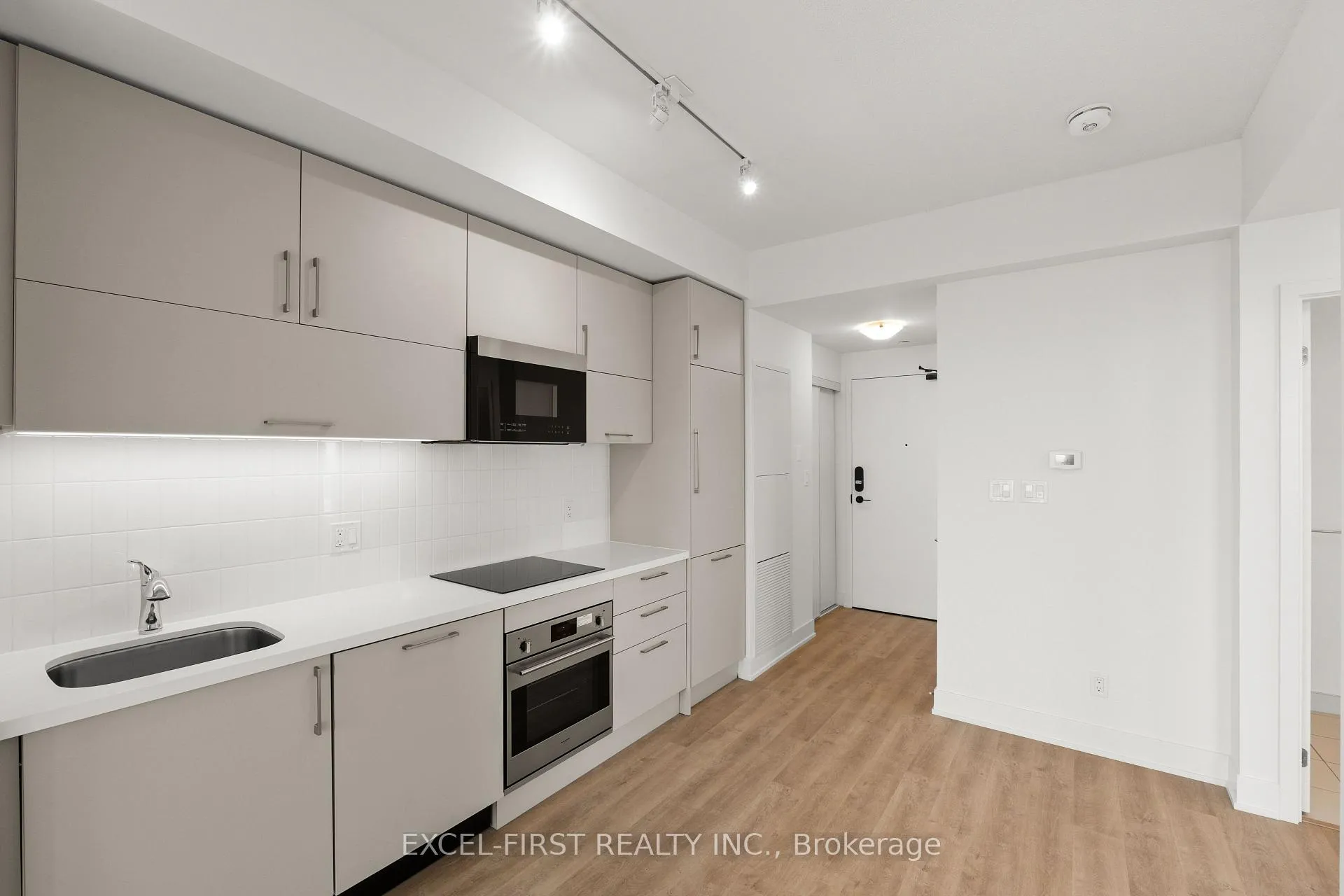 Photo 3 of Unit 1918, 56 Andre De Grasse Street, Markham, Unionville — HOMEH
