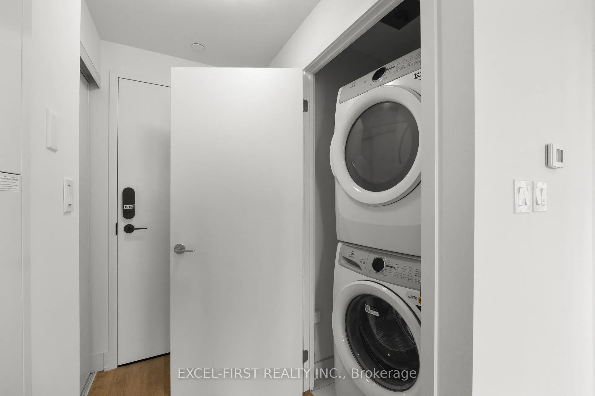 Photo 21 of Unit 1918, 56 Andre De Grasse Street, Markham, Unionville — HOMEH