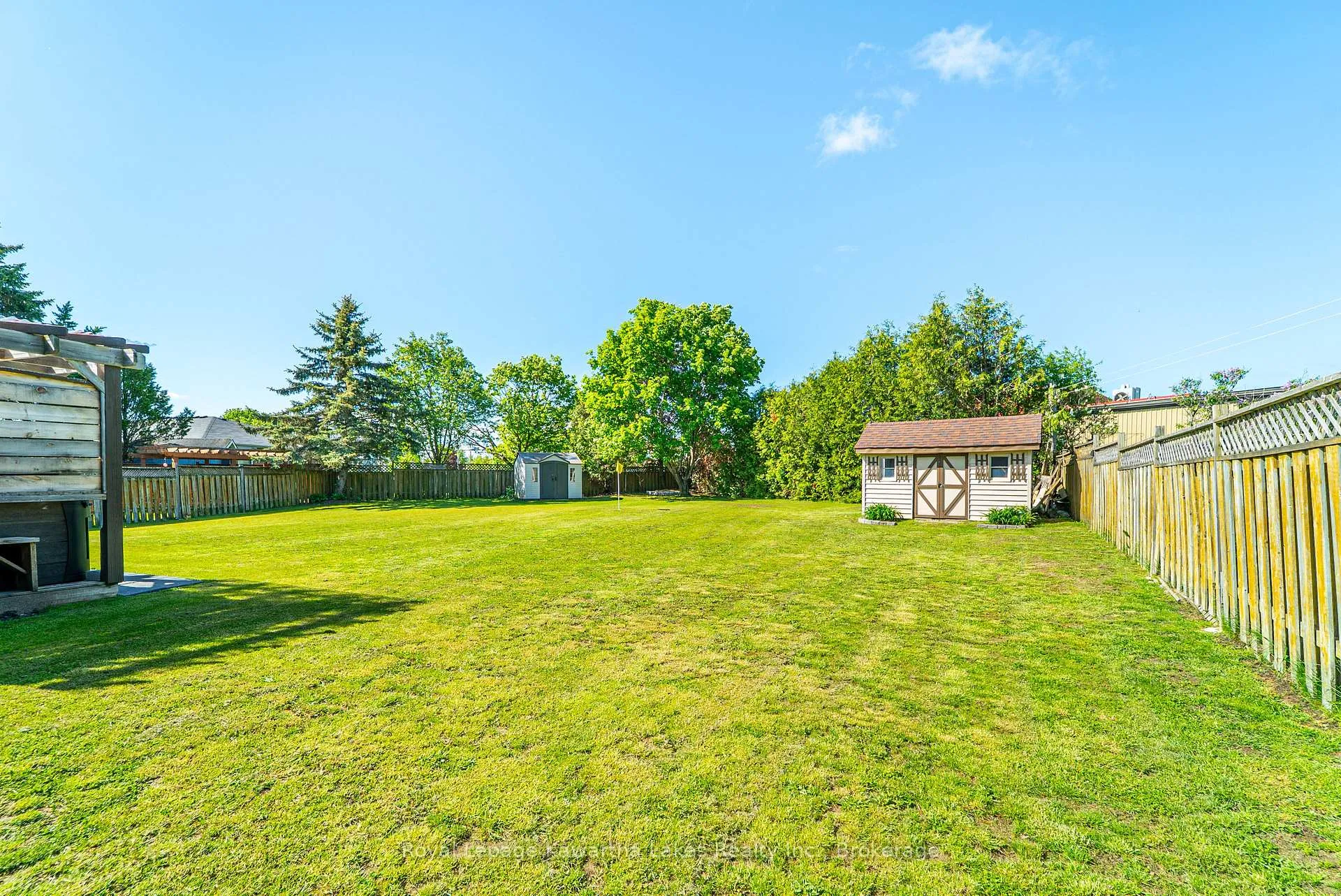 Photo 14 of 46 Madill Crescent, Kawartha Lakes, Lindsay — HOMEH