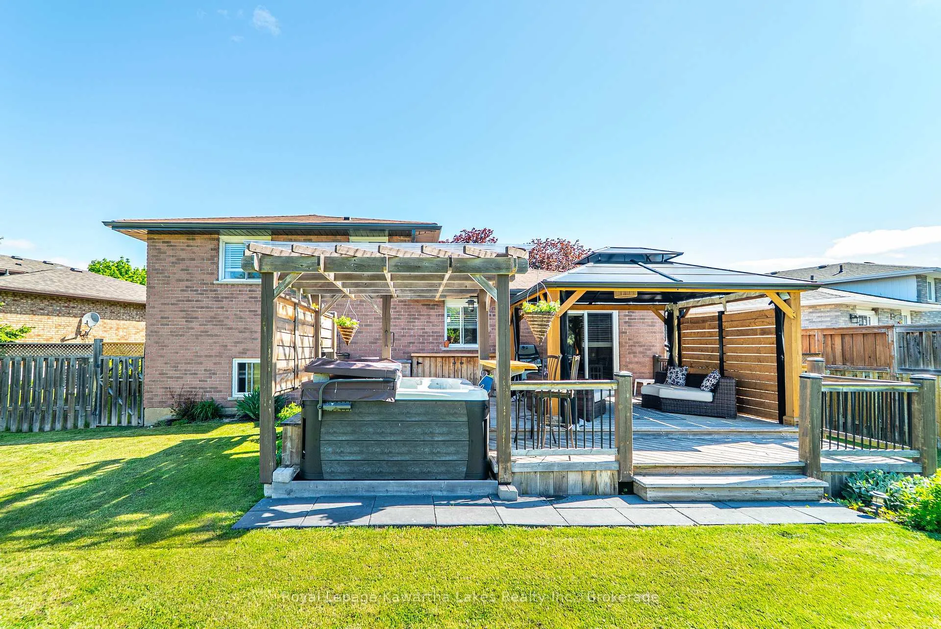 Photo 20 of 46 Madill Crescent, Kawartha Lakes, Lindsay — HOMEH