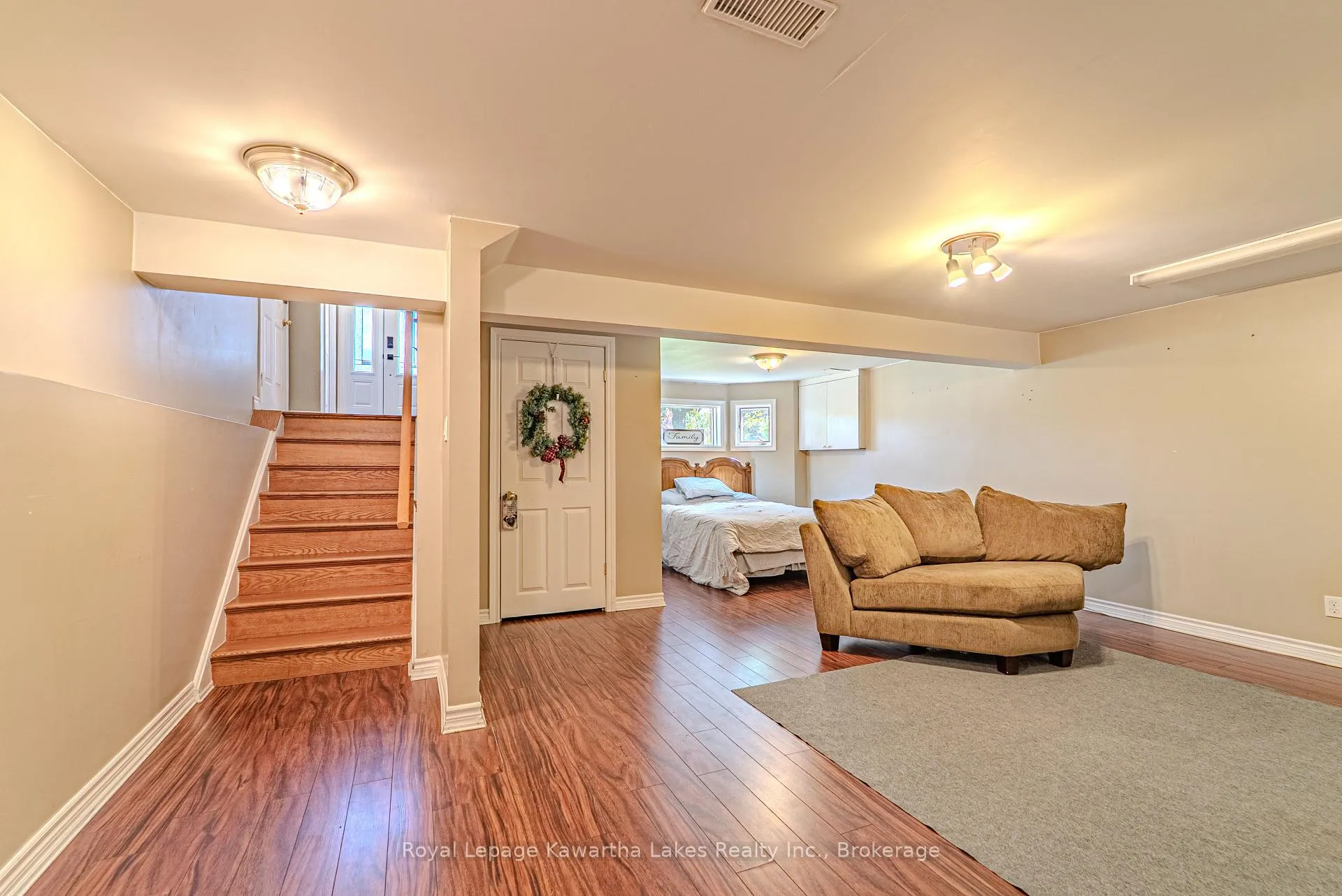 Photo 25 of 46 Madill Crescent, Kawartha Lakes, Lindsay — HOMEH