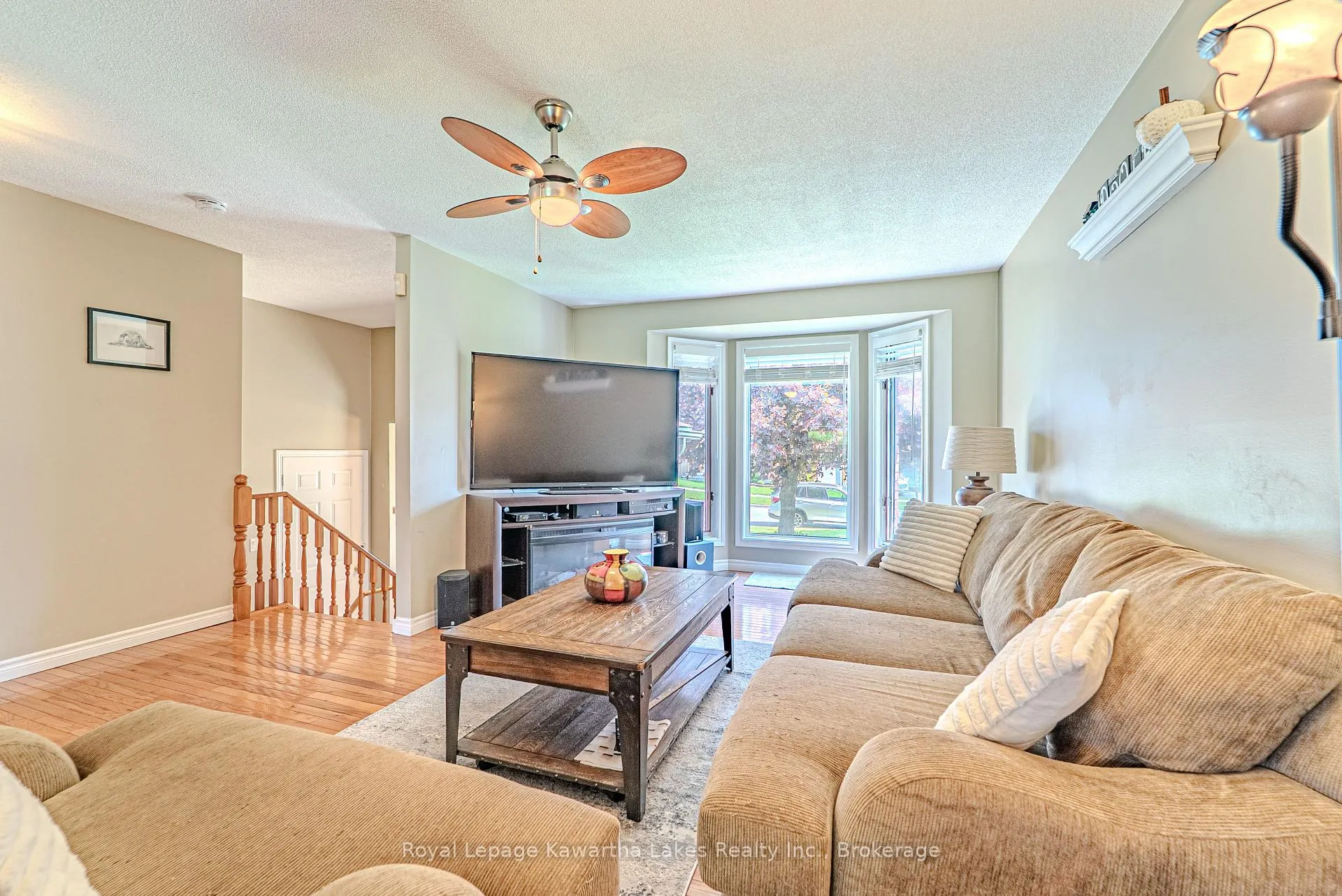 Photo 38 of 46 Madill Crescent, Kawartha Lakes, Lindsay — HOMEH
