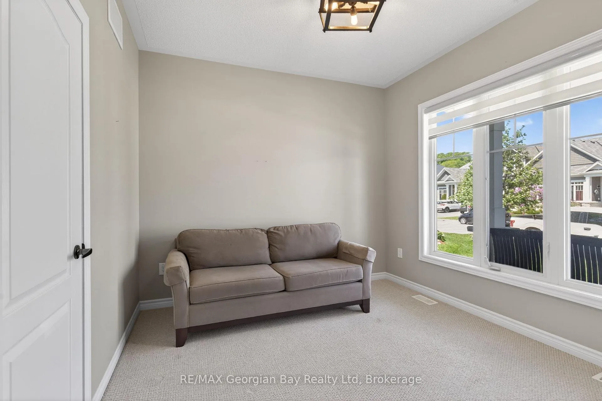 Photo 5 of 615 Bayport Boulevard, Midland — HOMEH