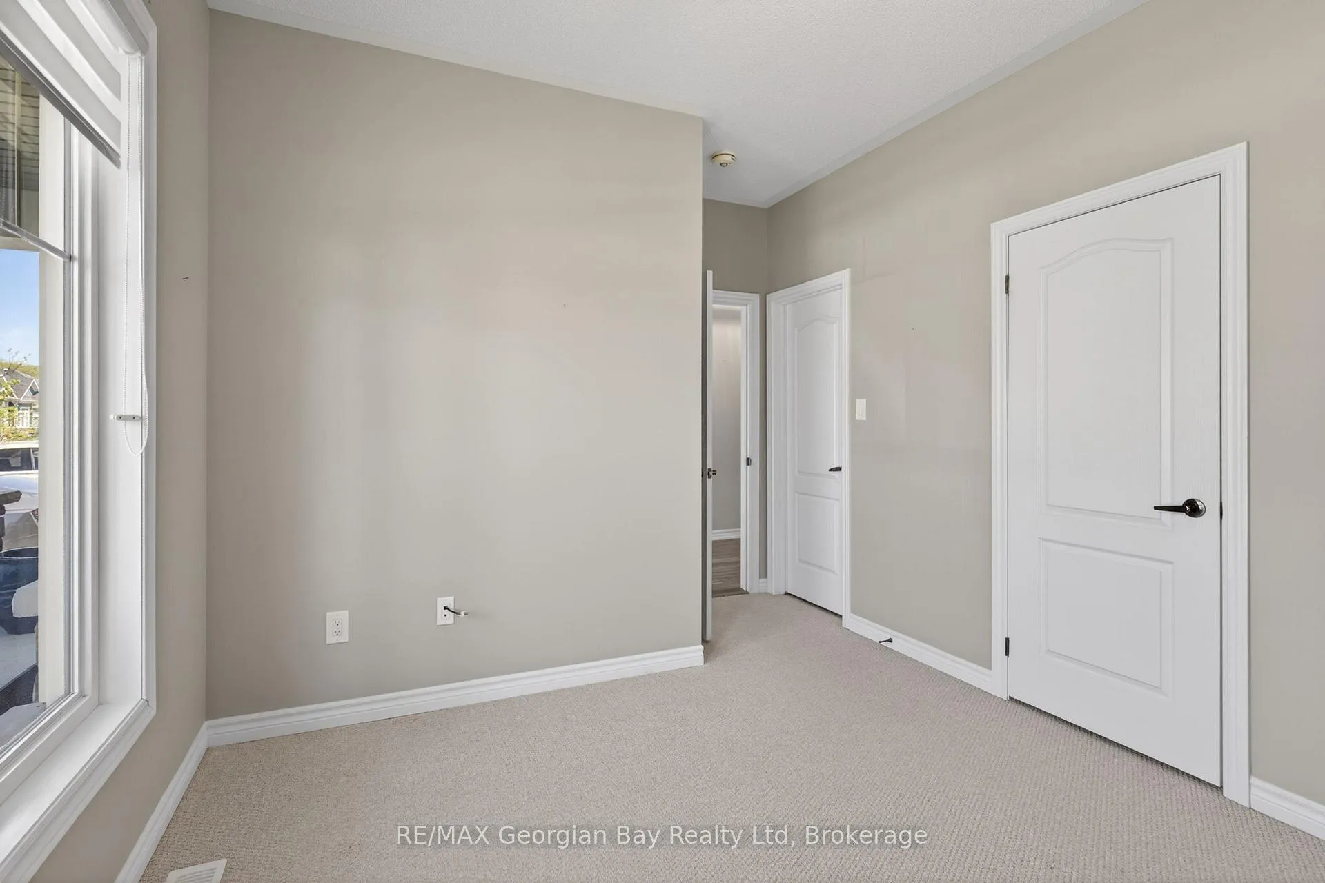 Photo 6 of 615 Bayport Boulevard, Midland — HOMEH