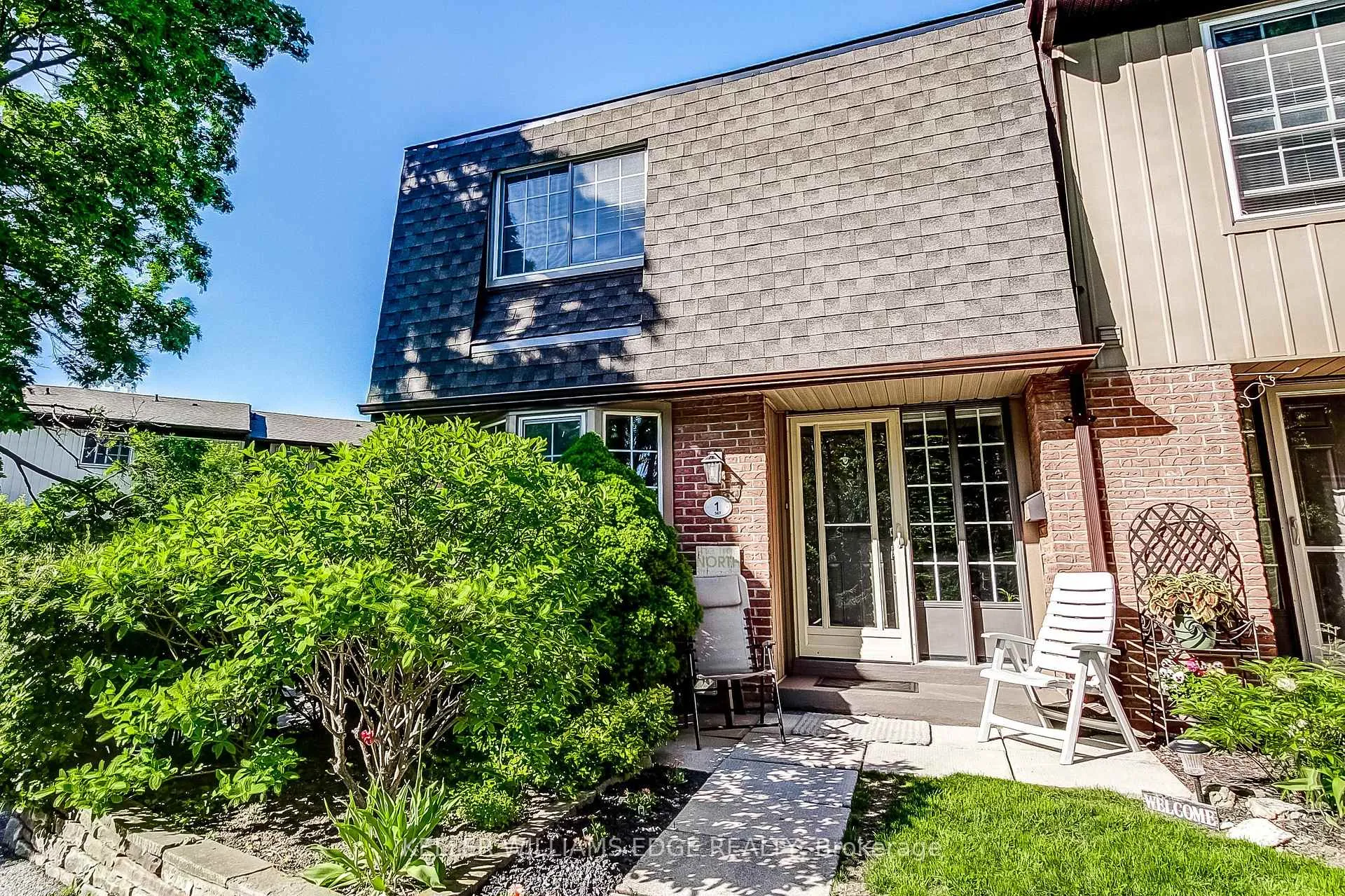 Photo 1 of Unit 1, 567 Guelph Line, Burlington, Roseland — HOMEH