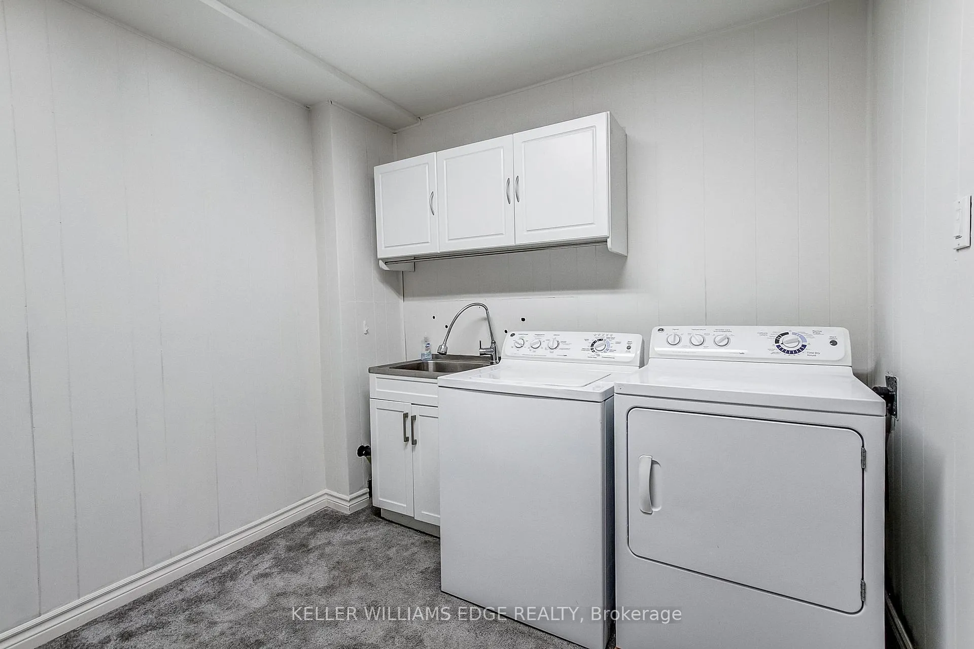 Photo 28 of Unit 1, 567 Guelph Line, Burlington, Roseland — HOMEH