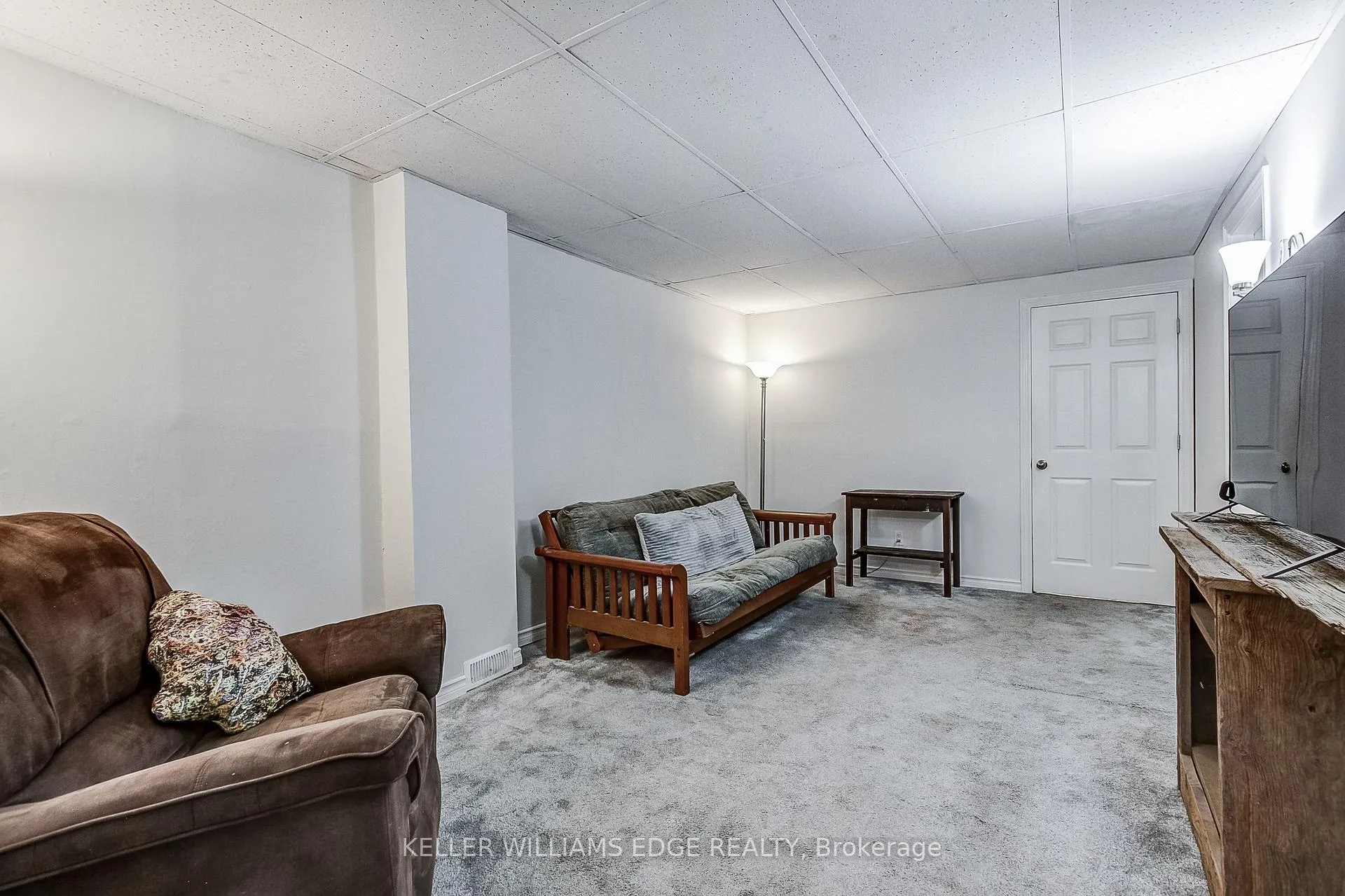 Photo 30 of Unit 1, 567 Guelph Line, Burlington, Roseland — HOMEH