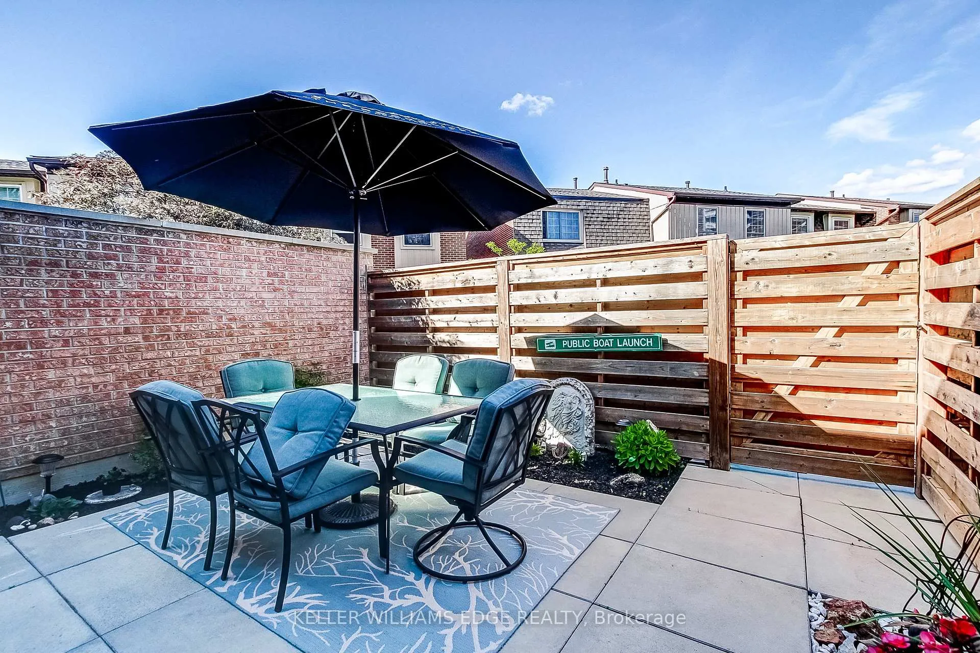 Photo 36 of Unit 1, 567 Guelph Line, Burlington, Roseland — HOMEH