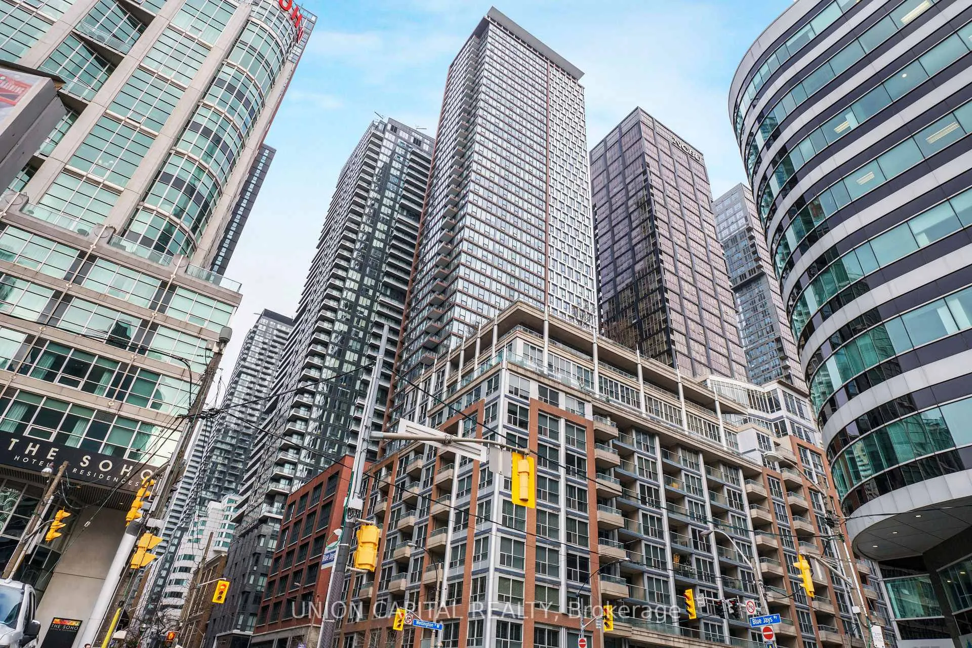 Photo 2 of Unit 4606, 55 Mercer Street, Toronto, Waterfront Communities — HOMEH